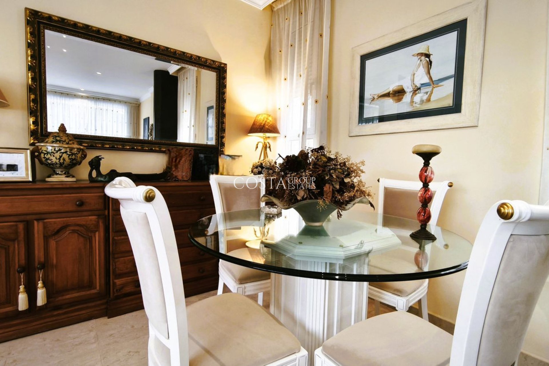 Herverkoop - Villa -
Alicante - Alicante Centro