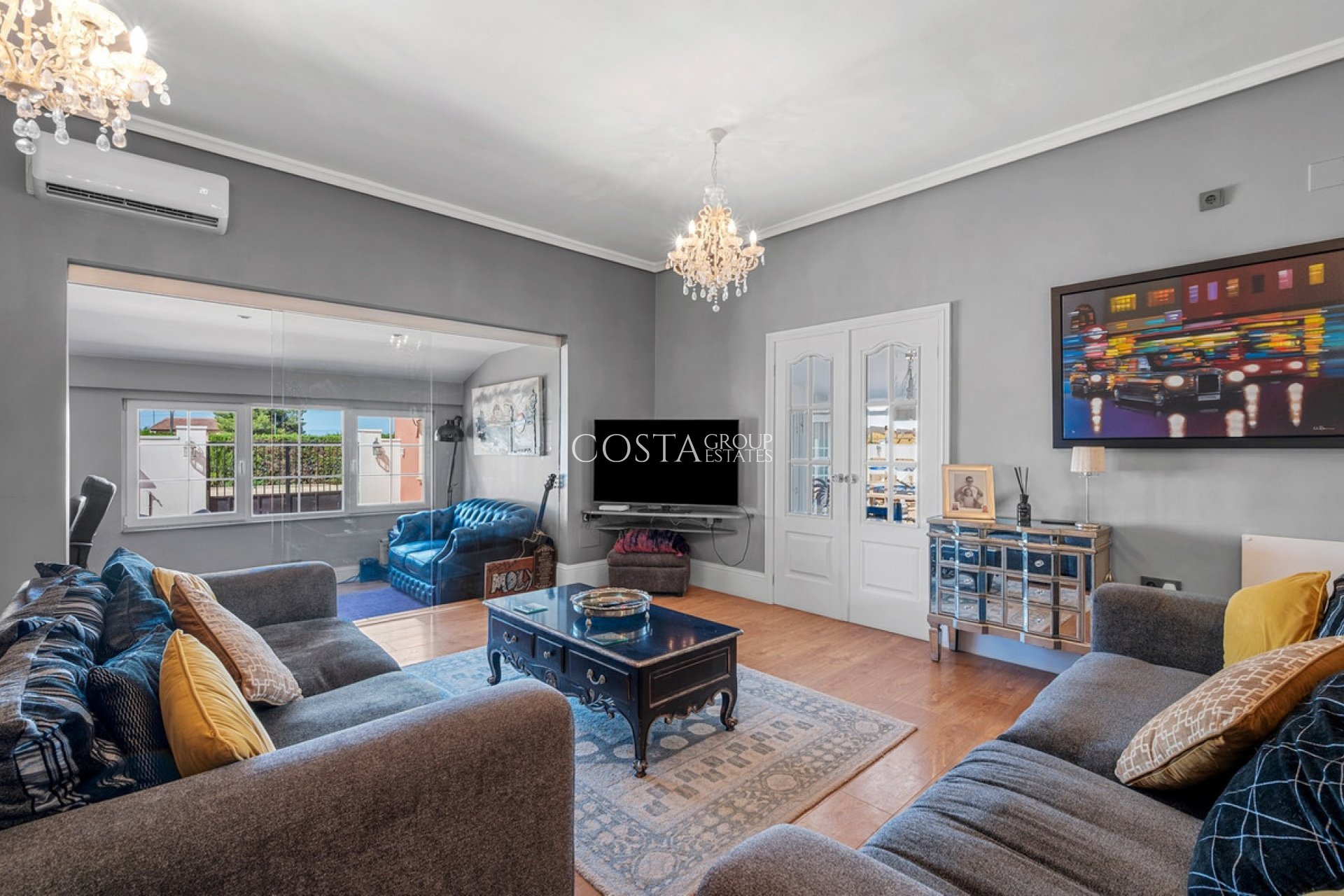 Herverkoop - Villa -
Almoradí - Almoradi Centro