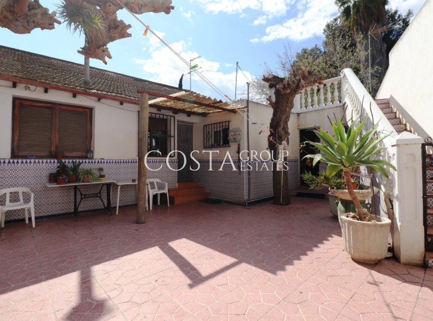 Herverkoop - Villa -
Almoradí - Heredades