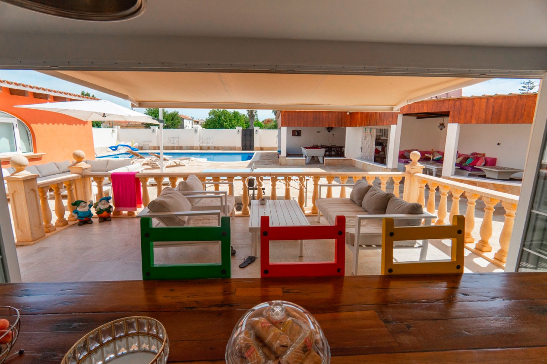 Herverkoop - Villa -
Almoradí - Heredades