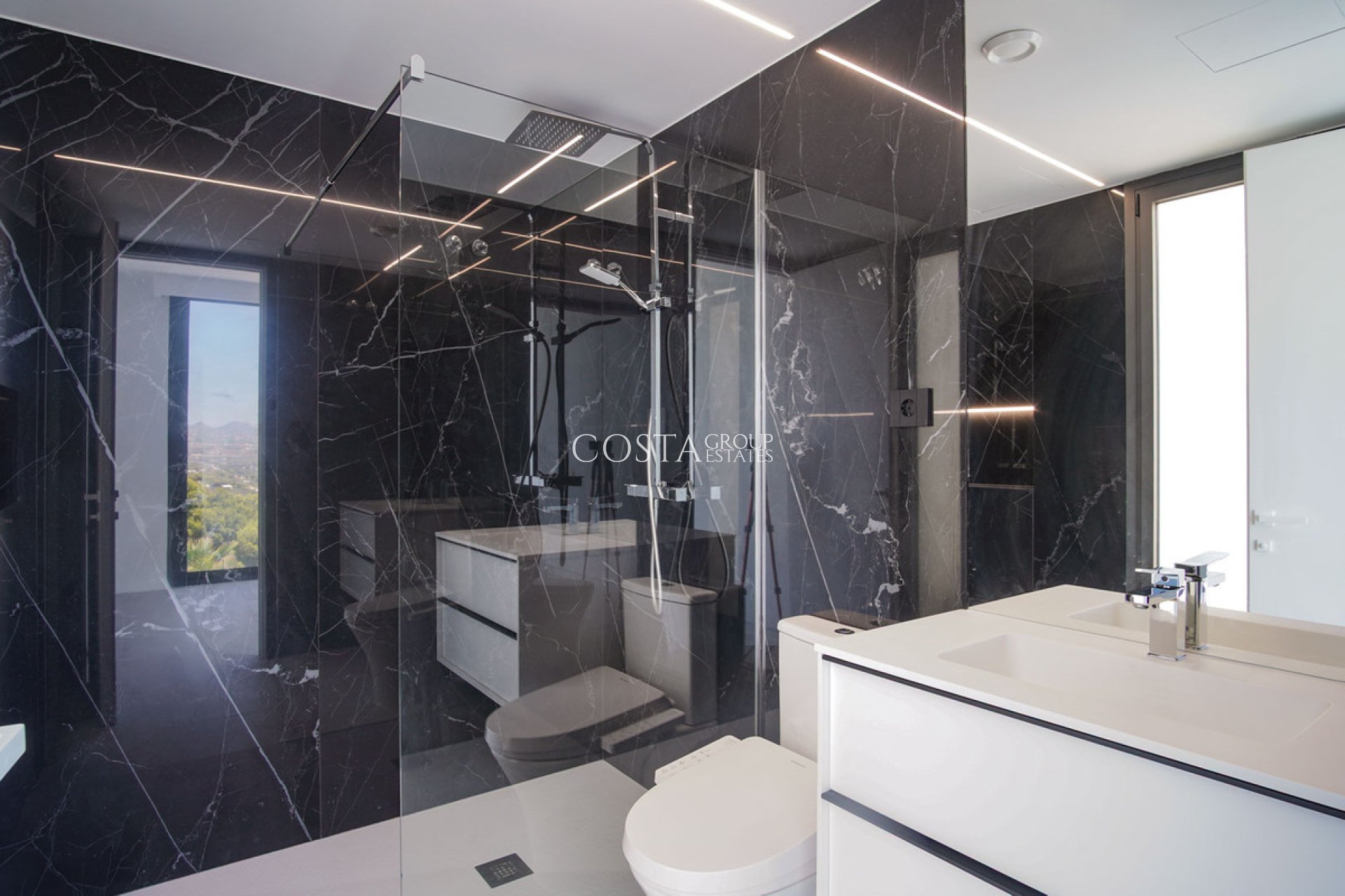 Herverkoop - Villa -
Altea - Altea Centro