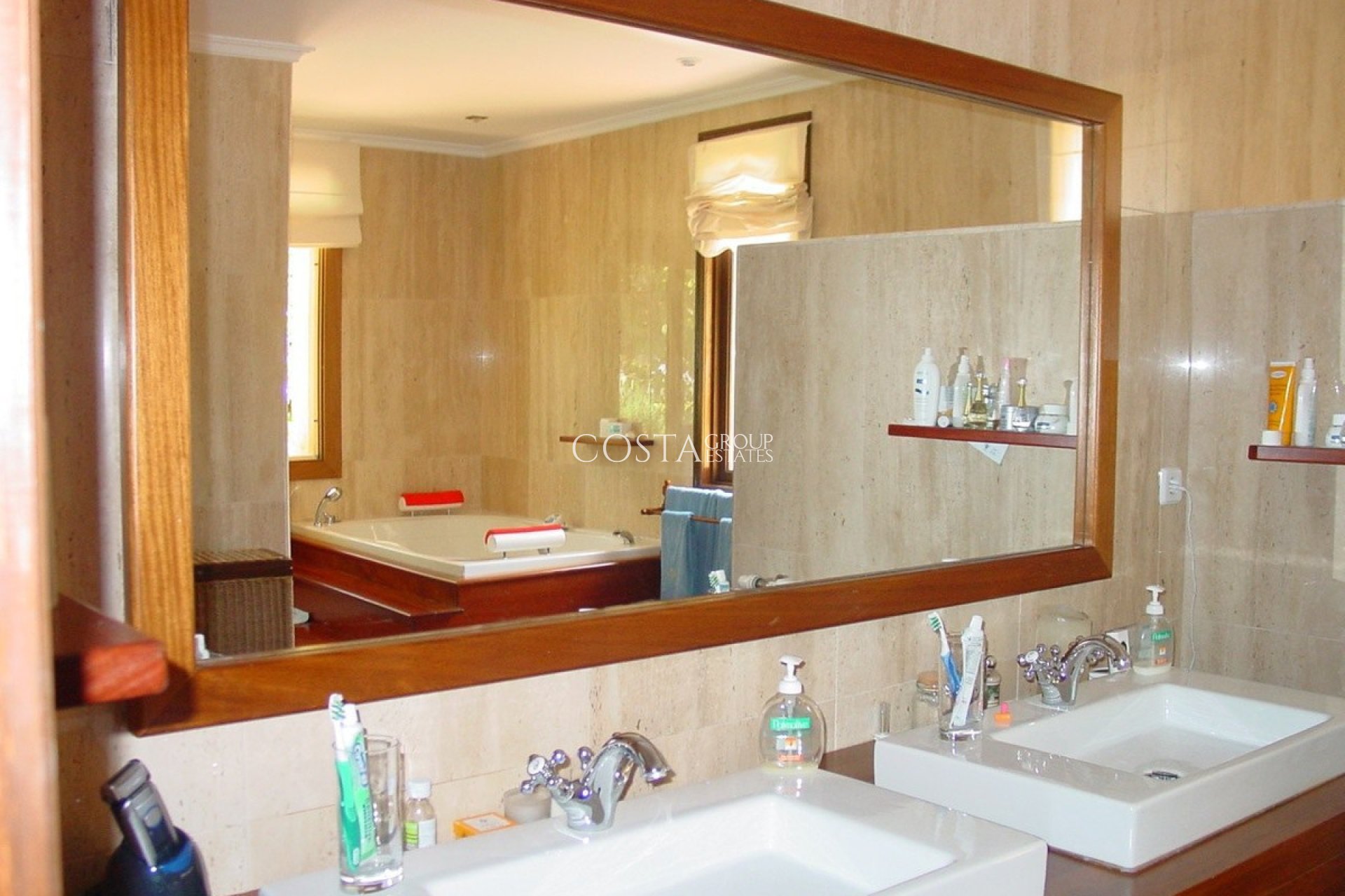 Herverkoop - Villa -
Altea - Altea Centro