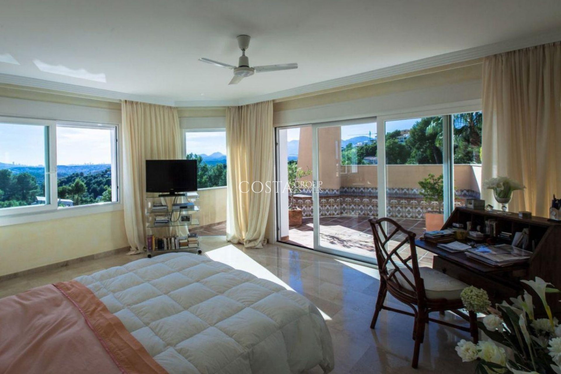 Herverkoop - Villa -
Altea - Altea Centro