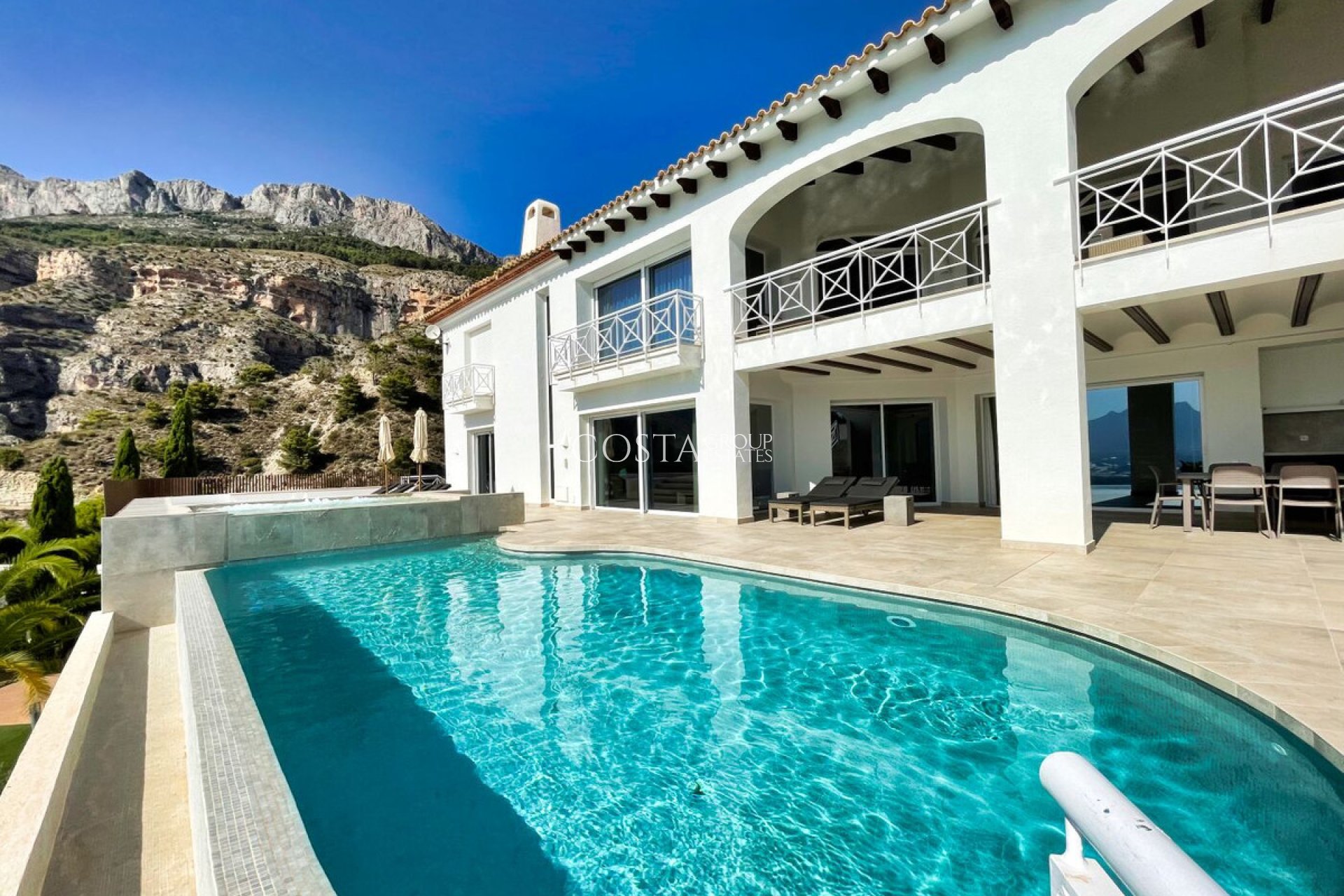 Herverkoop - Villa -
Altea - Altea La Vella