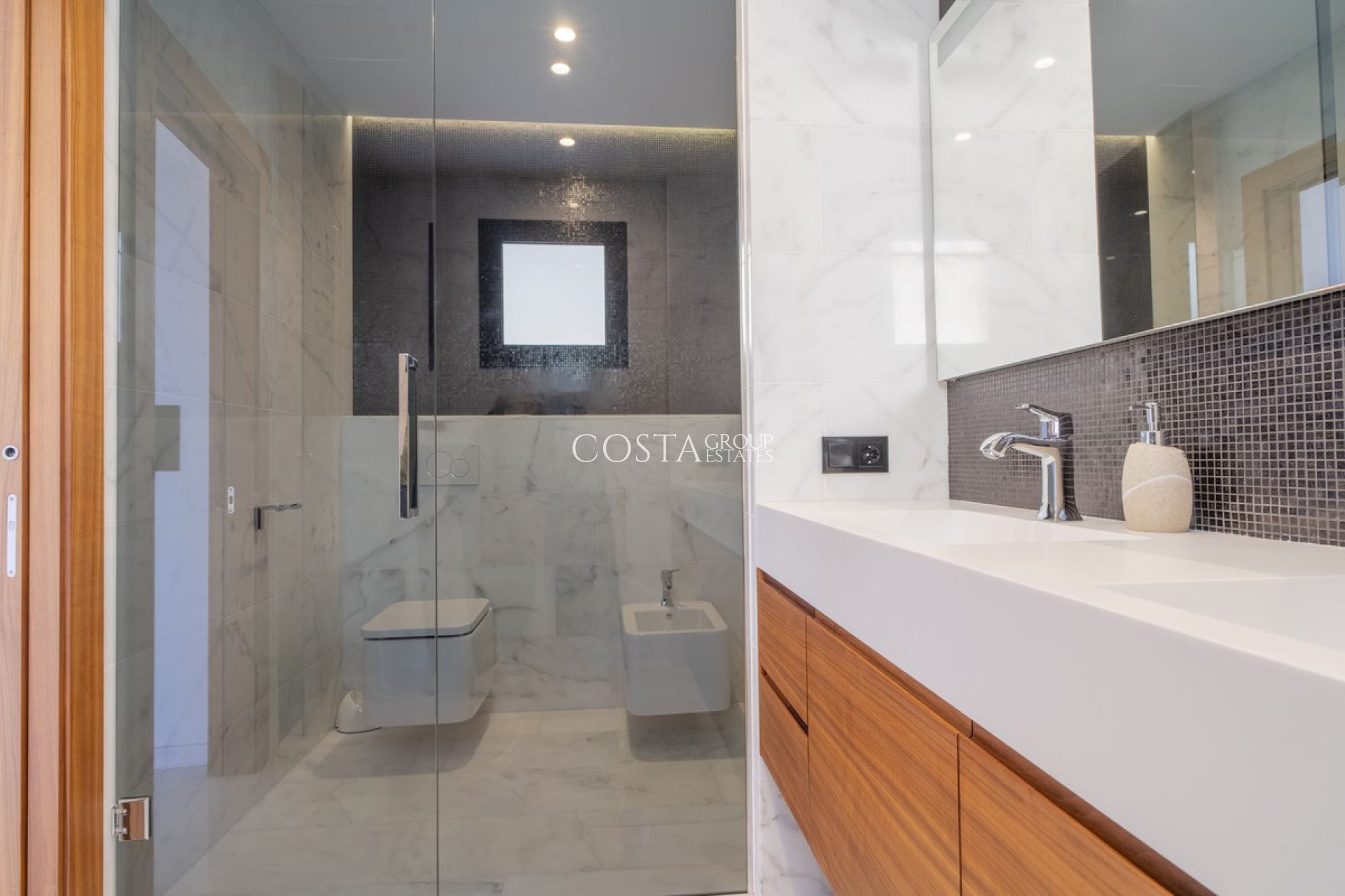 Herverkoop - Villa -
Altea - Altea La Vella