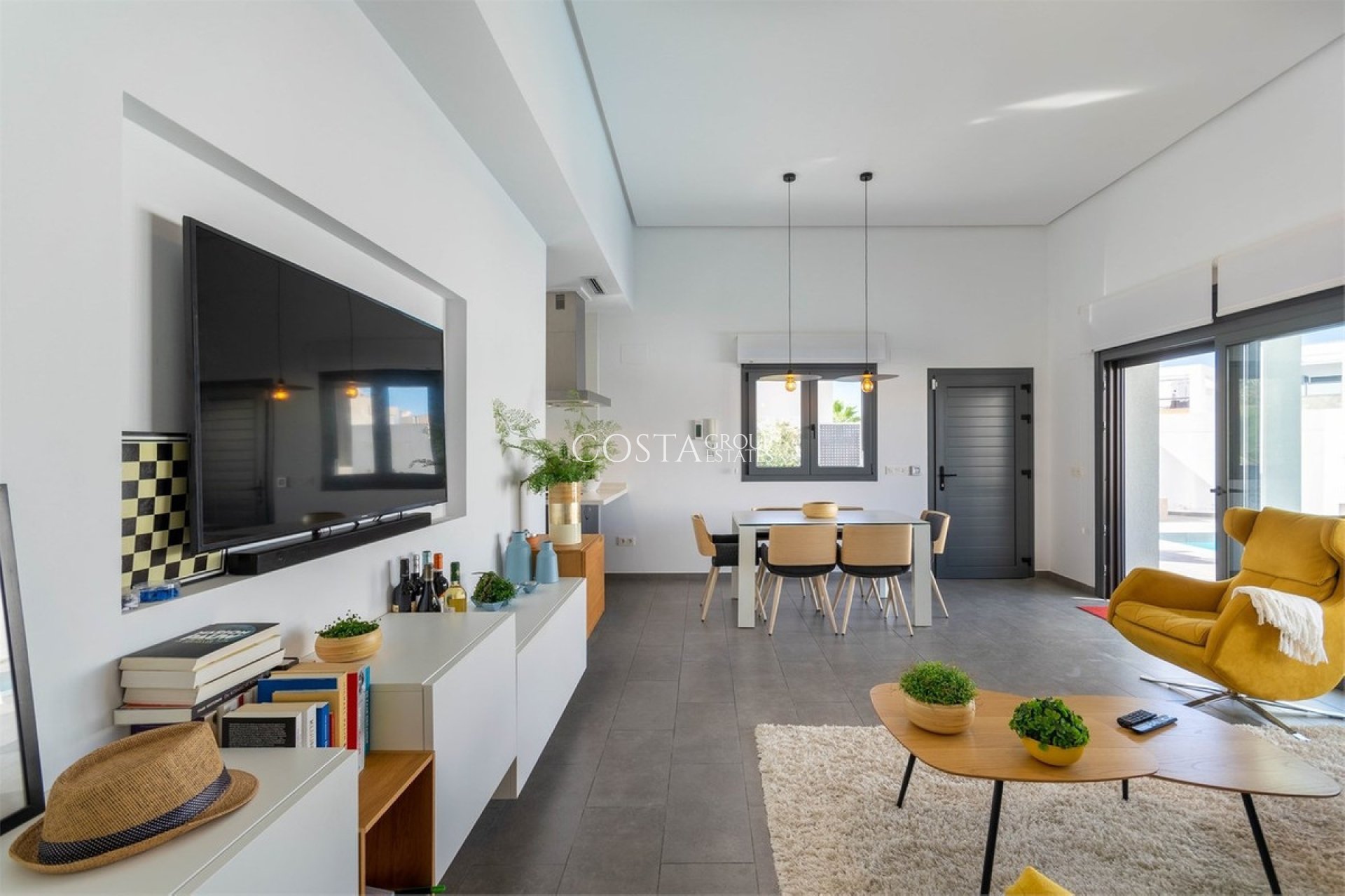 Herverkoop - Villa -
Benijofar