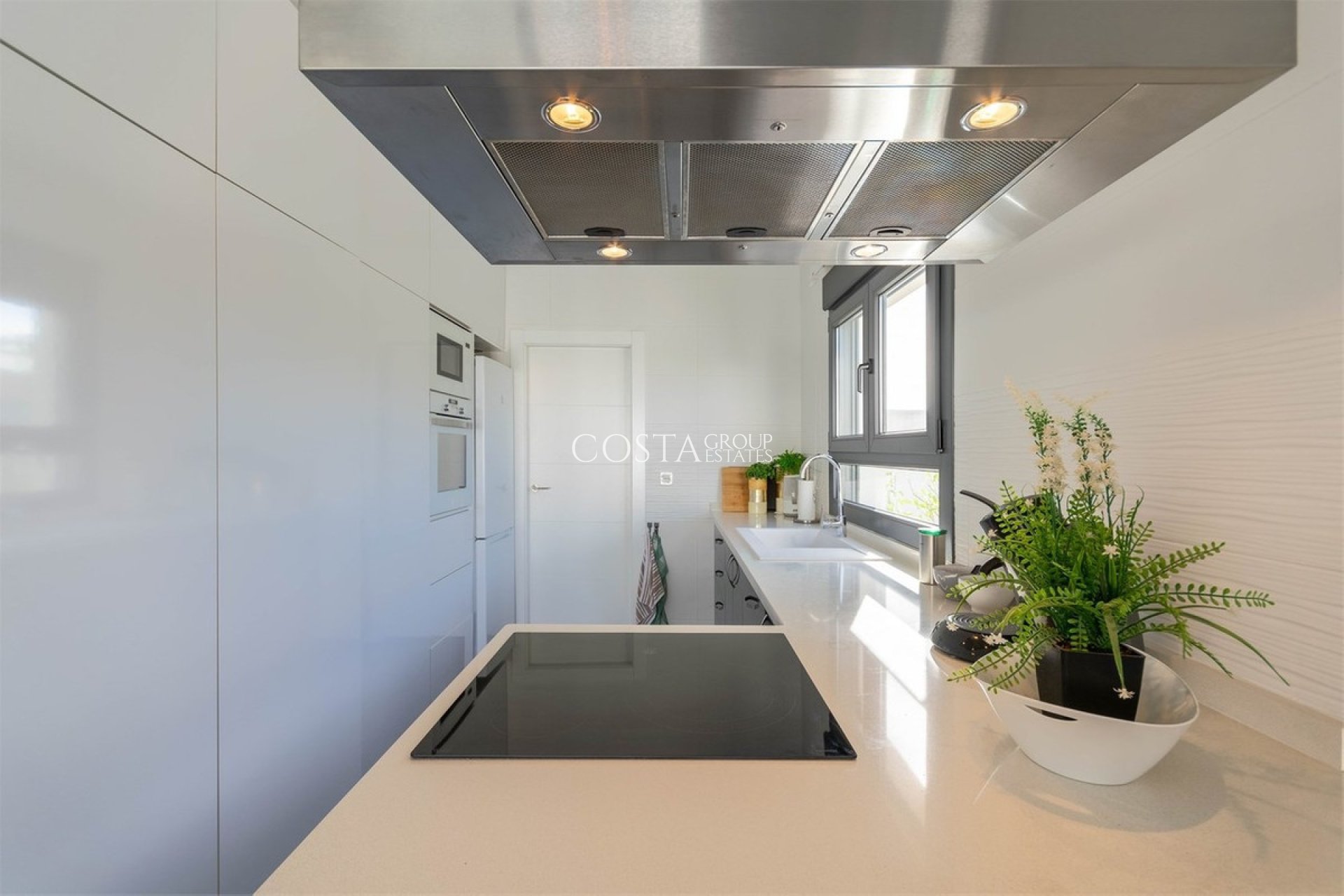 Herverkoop - Villa -
Benijofar