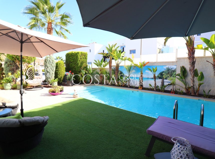 Herverkoop - Villa -
Benijofar