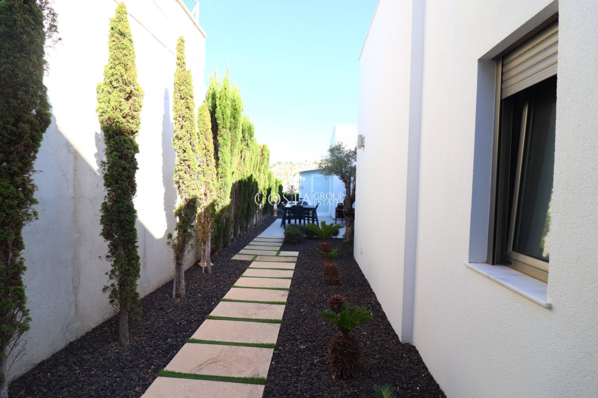 Herverkoop - Villa -
Benijofar