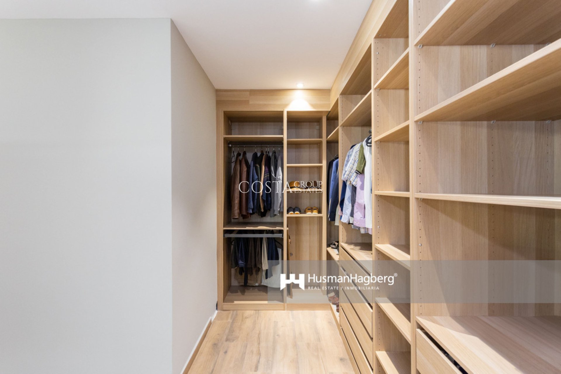 Herverkoop - Villa -
Benijofar