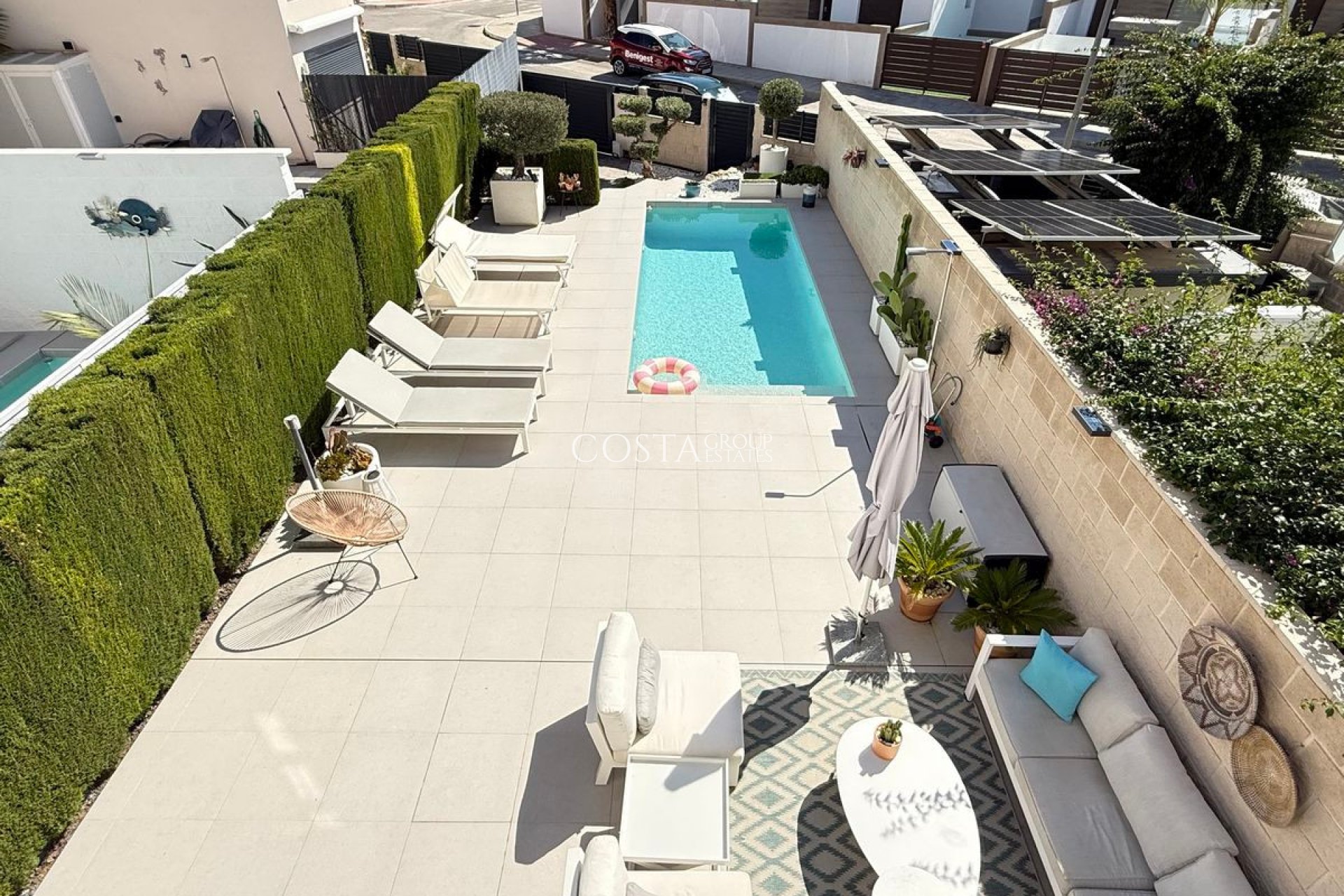 Herverkoop - Villa -
Benijofar