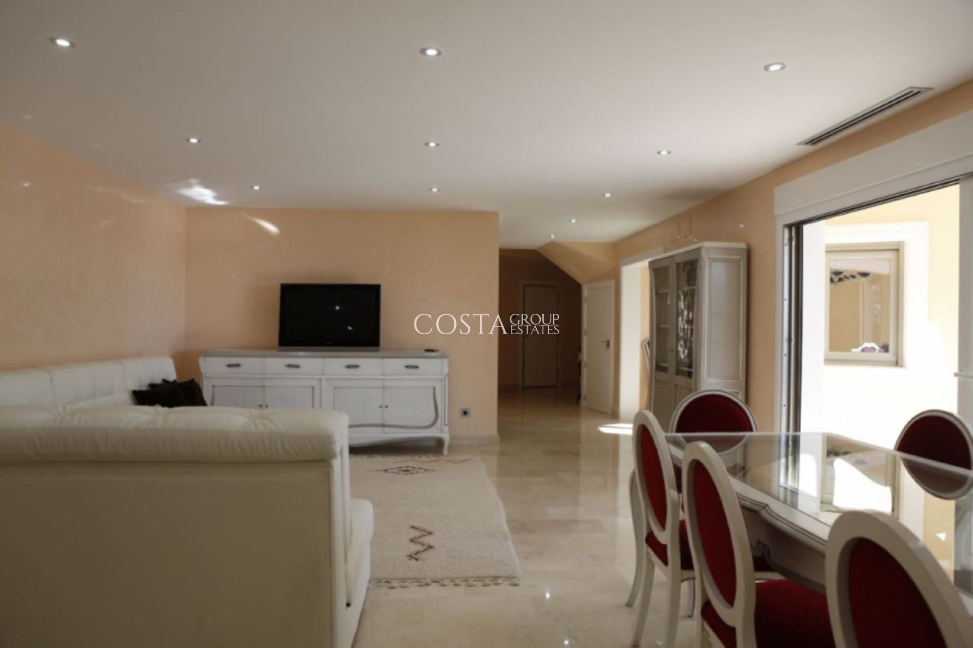 Herverkoop - Villa -
Benissa - Benissa Centro