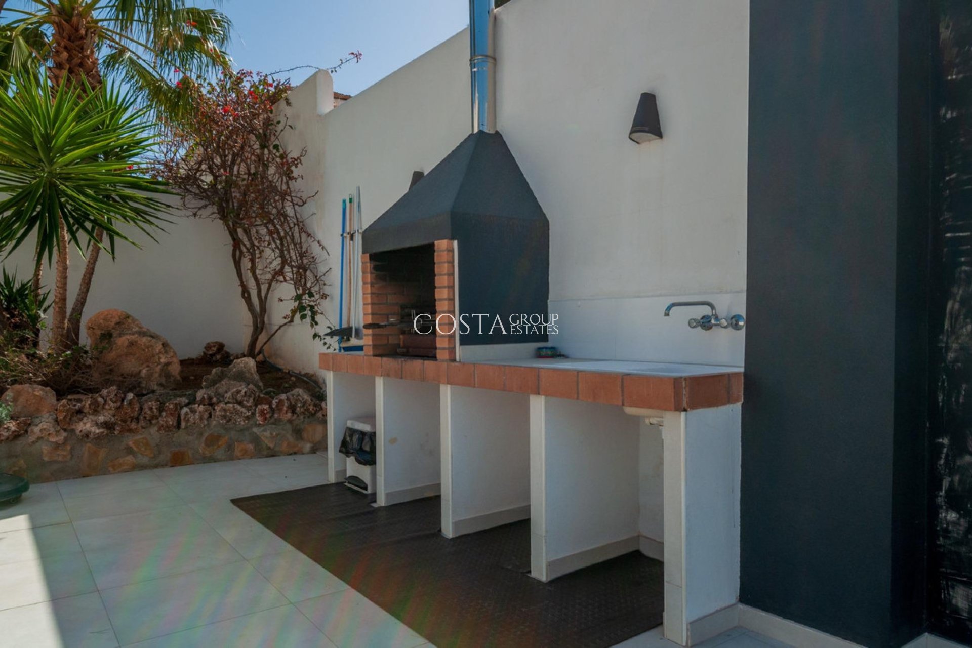 Herverkoop - Villa -
Benissa - Benissa Centro