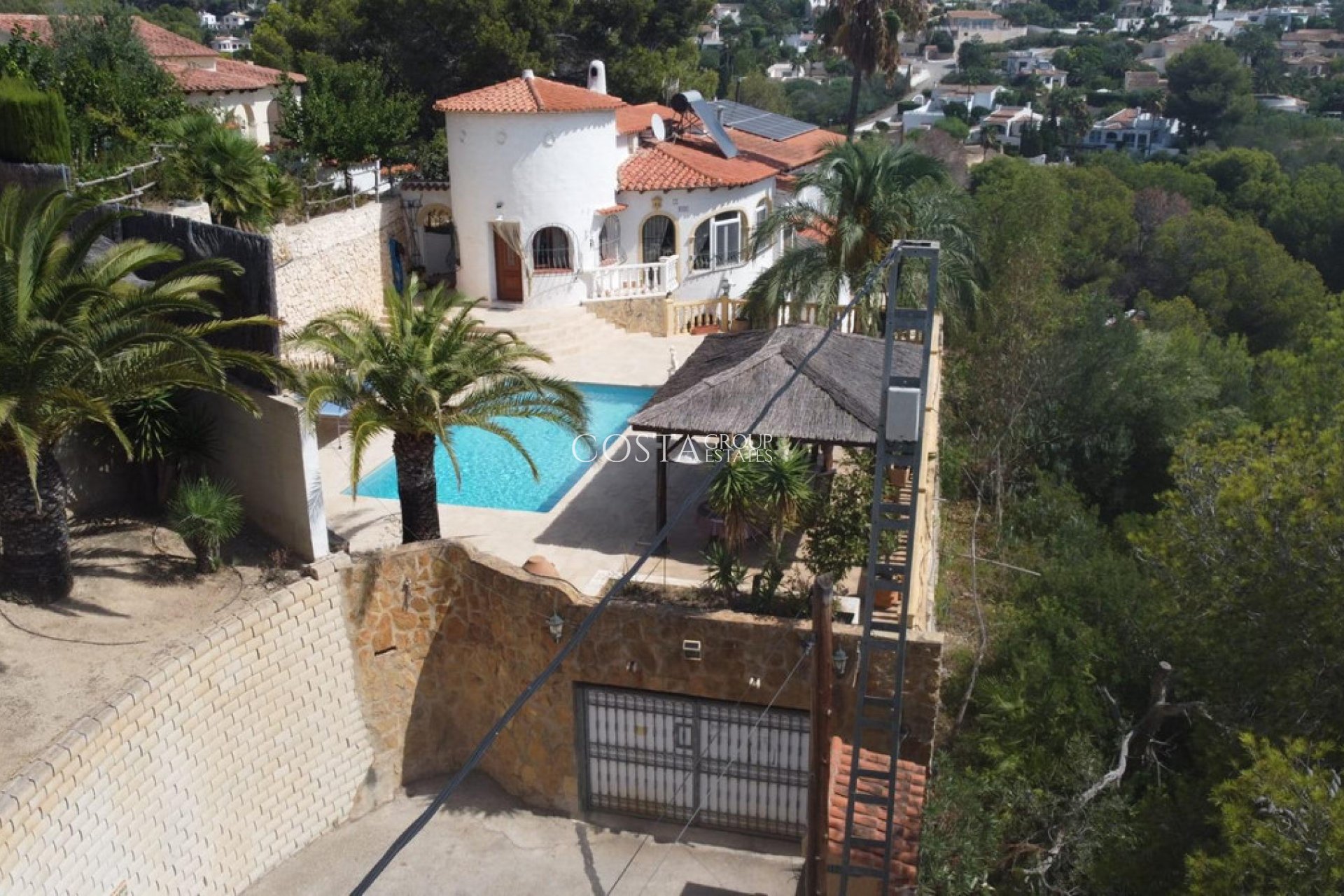 Herverkoop - Villa -
Benissa - Benissa Centro