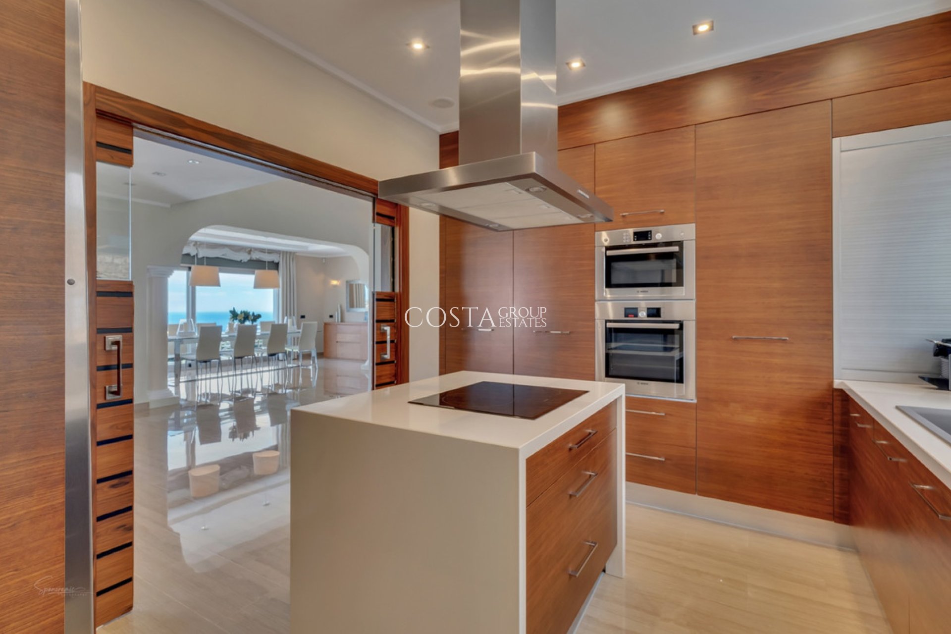 Herverkoop - Villa -
Benissa - Benissa Centro