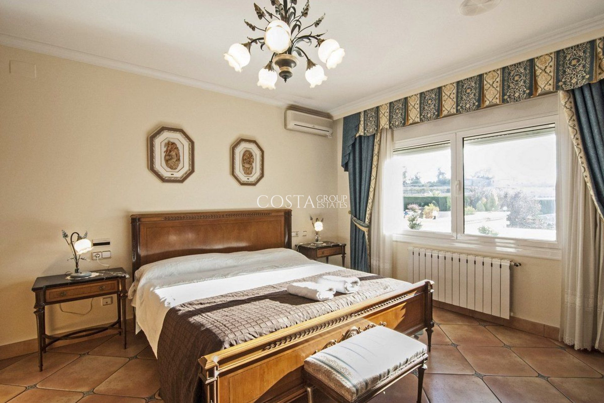 Herverkoop - Villa -
Benissa - Benissa Centro