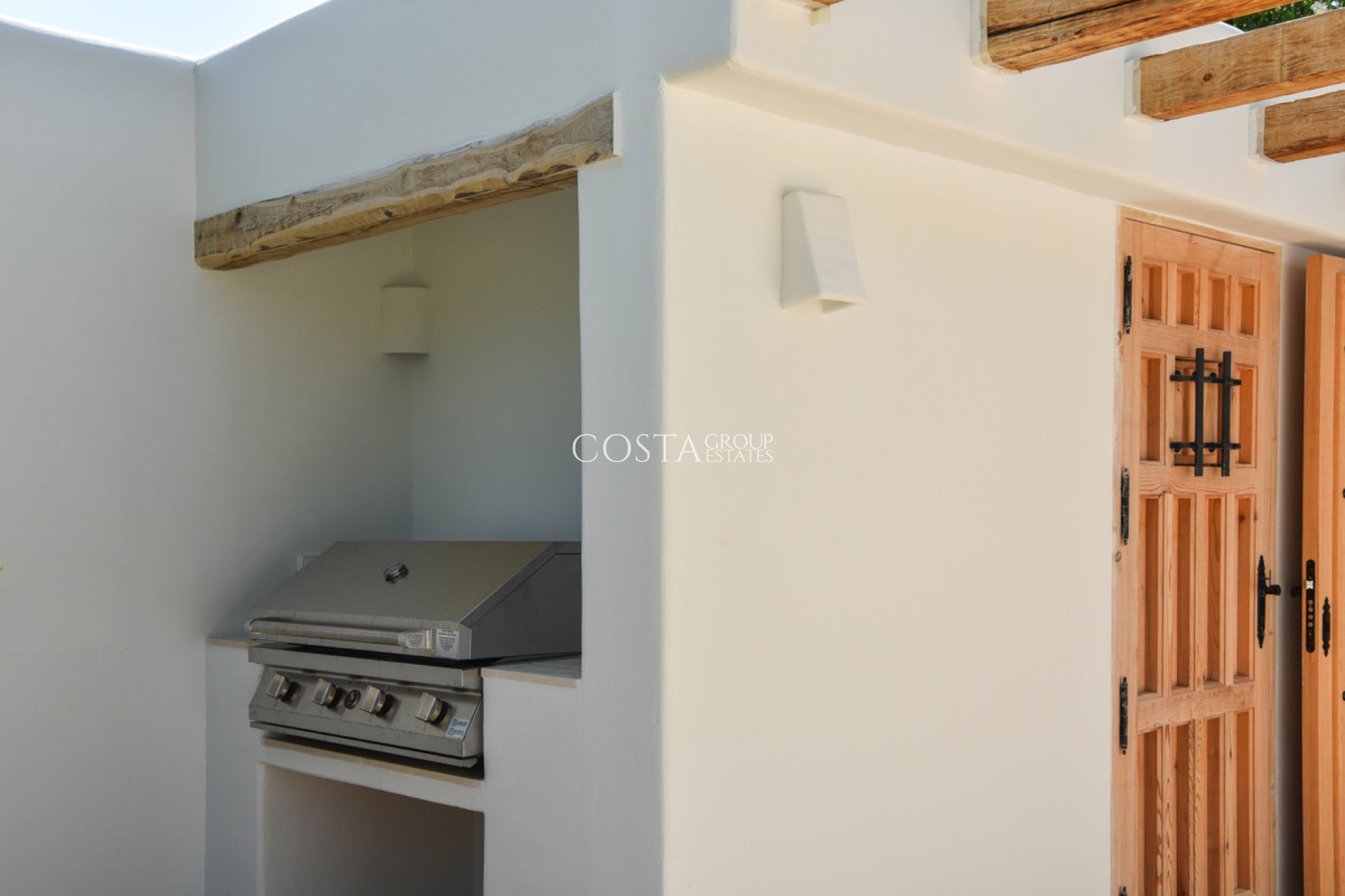 Herverkoop - Villa -
Benissa - Benissa Centro