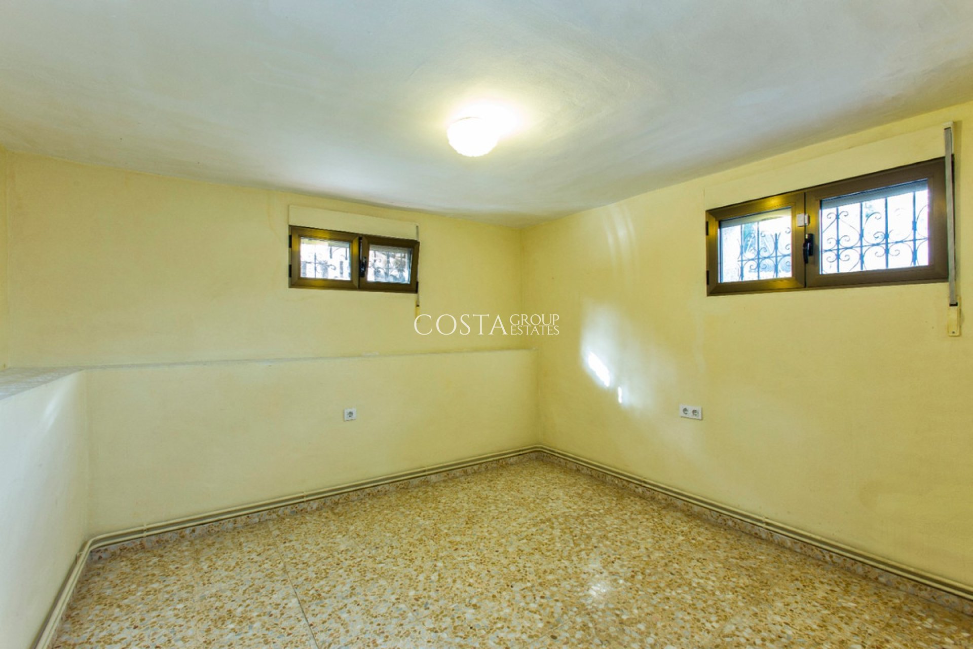 Herverkoop - Villa -
Benissa - Benissa Centro