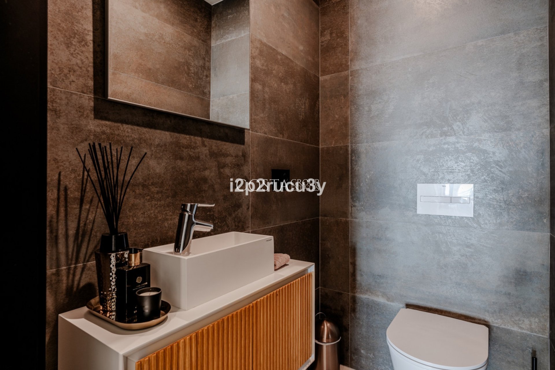 Herverkoop - Villa -
Benissa - Pedramala