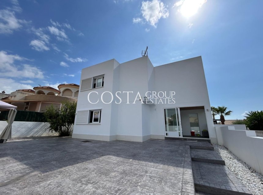 Herverkoop - Villa -
Bigastro