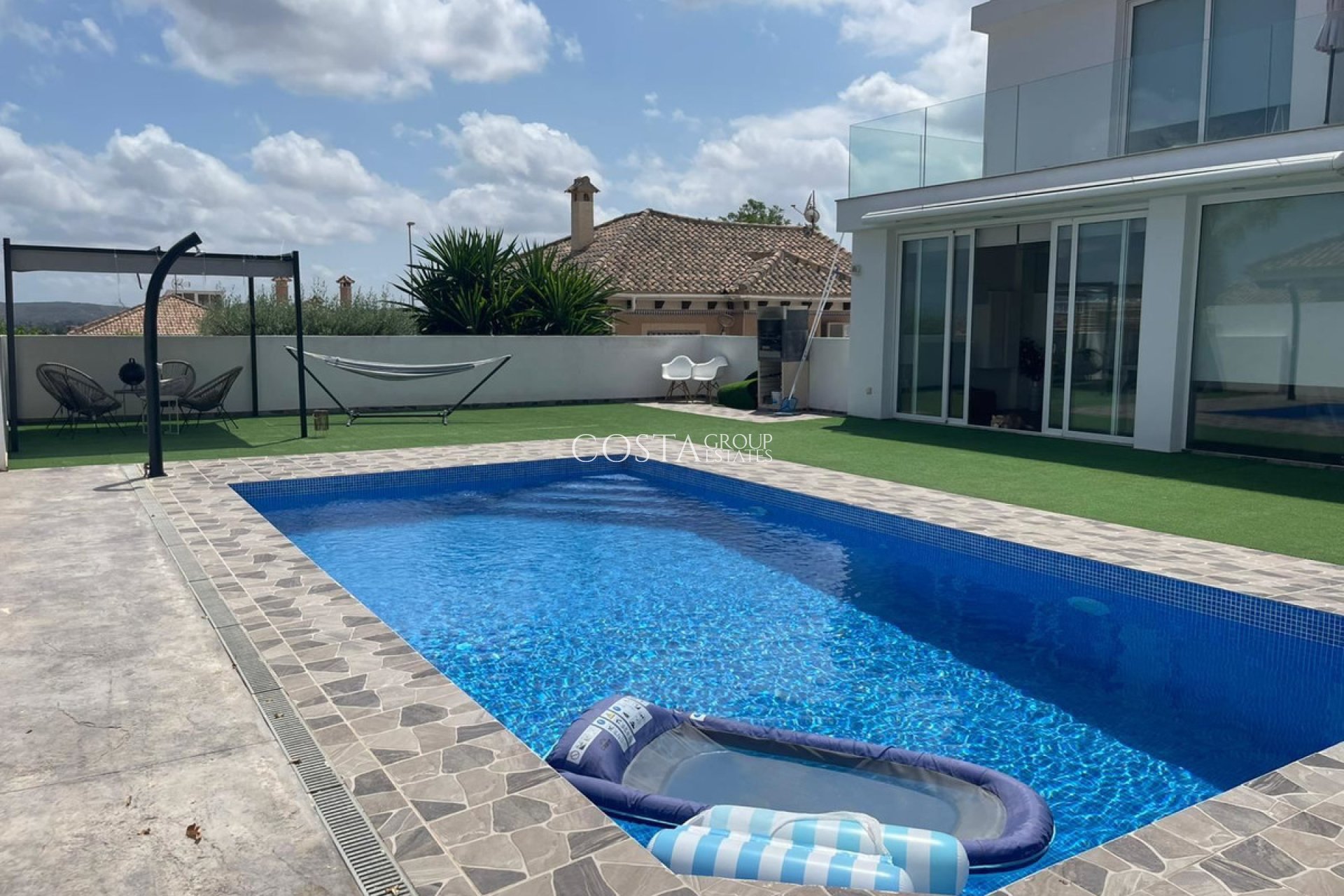 Herverkoop - Villa -
Bigastro