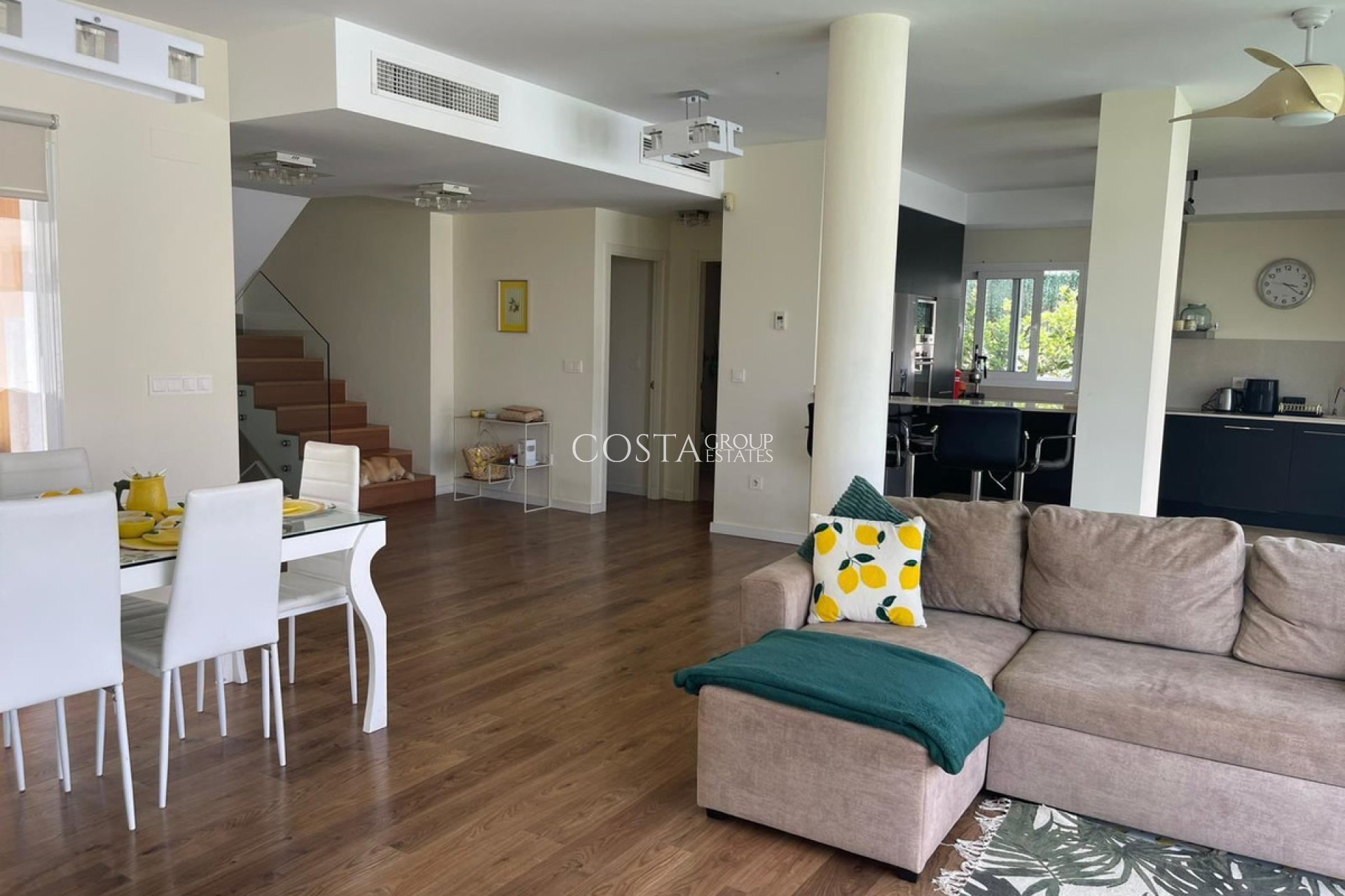 Herverkoop - Villa -
Bigastro