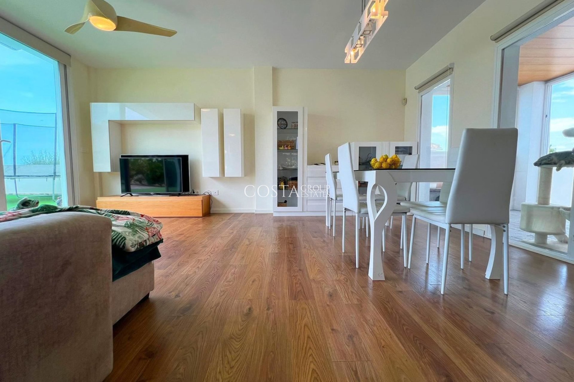 Herverkoop - Villa -
Bigastro