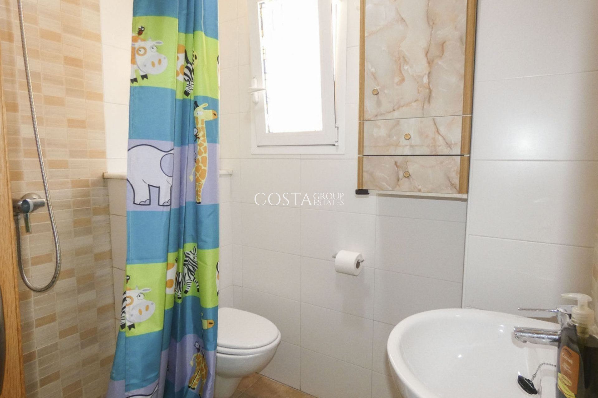 Herverkoop - Villa -
Bigastro