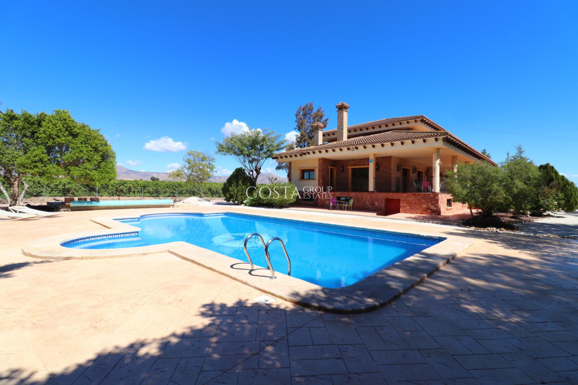 Herverkoop - Villa -
Callosa de Segura - Callosa de Segura Centro
