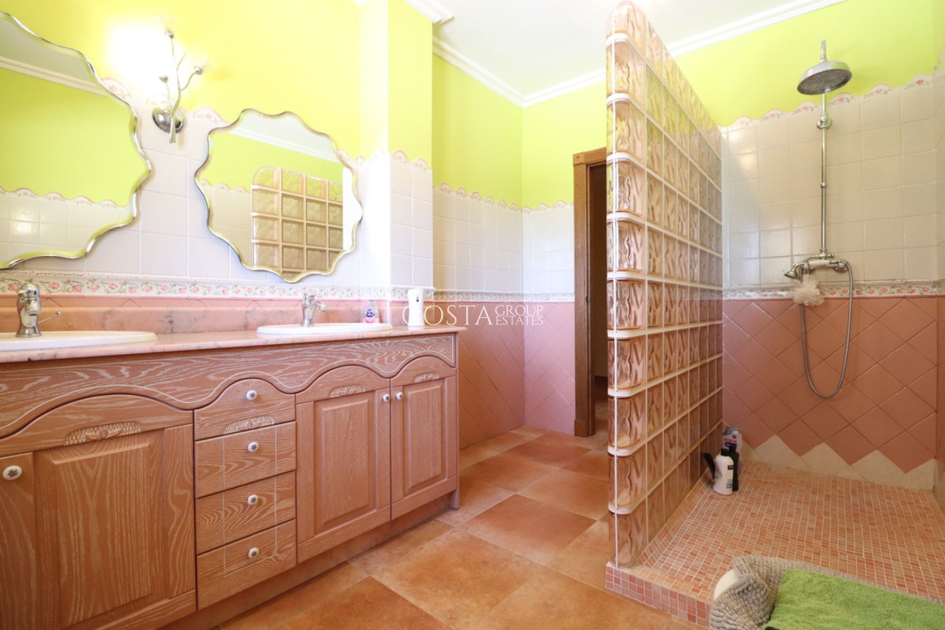Herverkoop - Villa -
Callosa de Segura - Callosa de Segura Centro