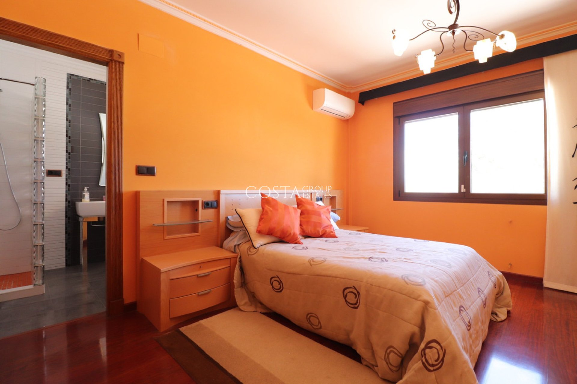Herverkoop - Villa -
Callosa de Segura - Callosa de Segura Centro