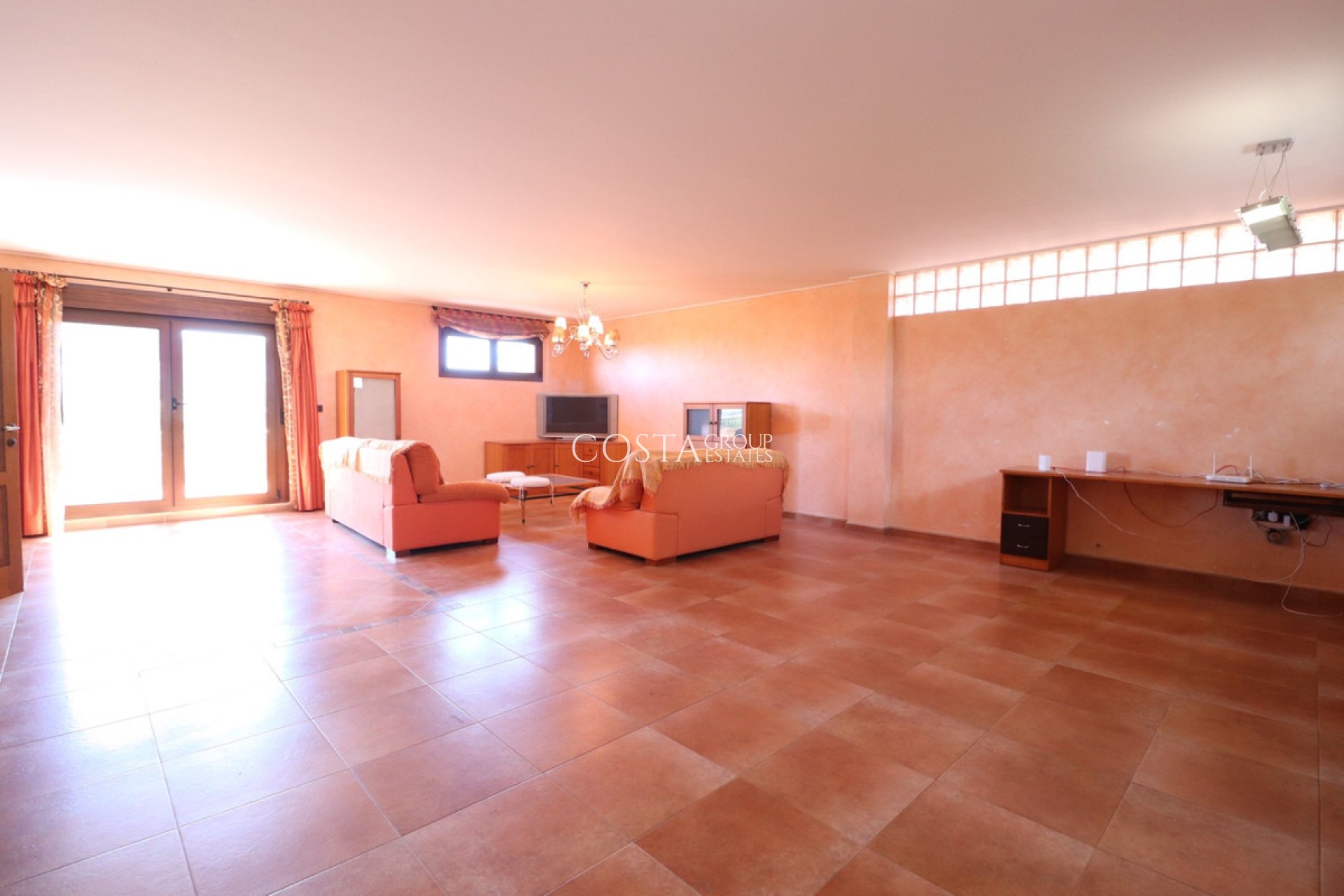 Herverkoop - Villa -
Callosa de Segura - Callosa de Segura Centro