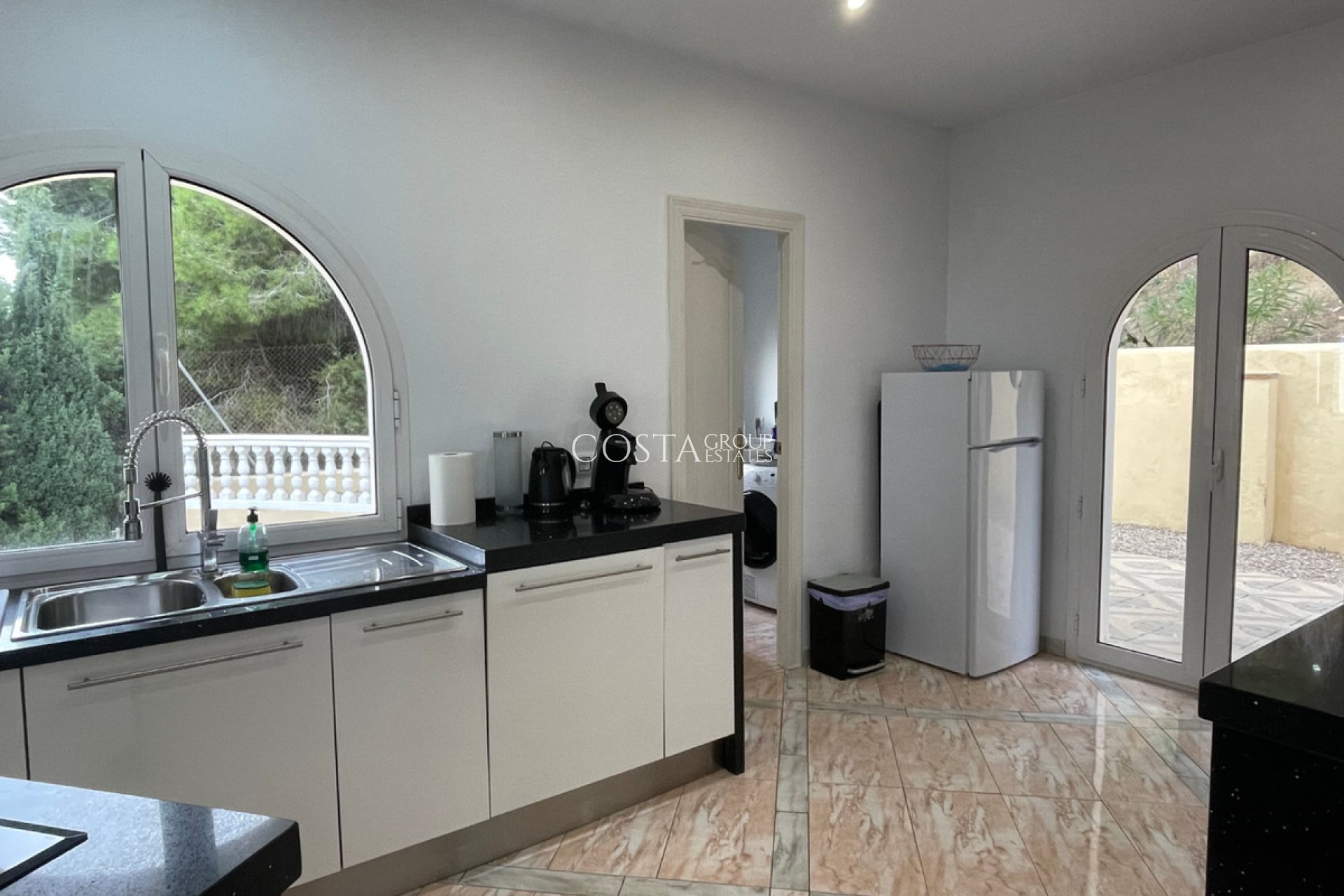 Herverkoop - Villa -
Calpe - Calpe Centro