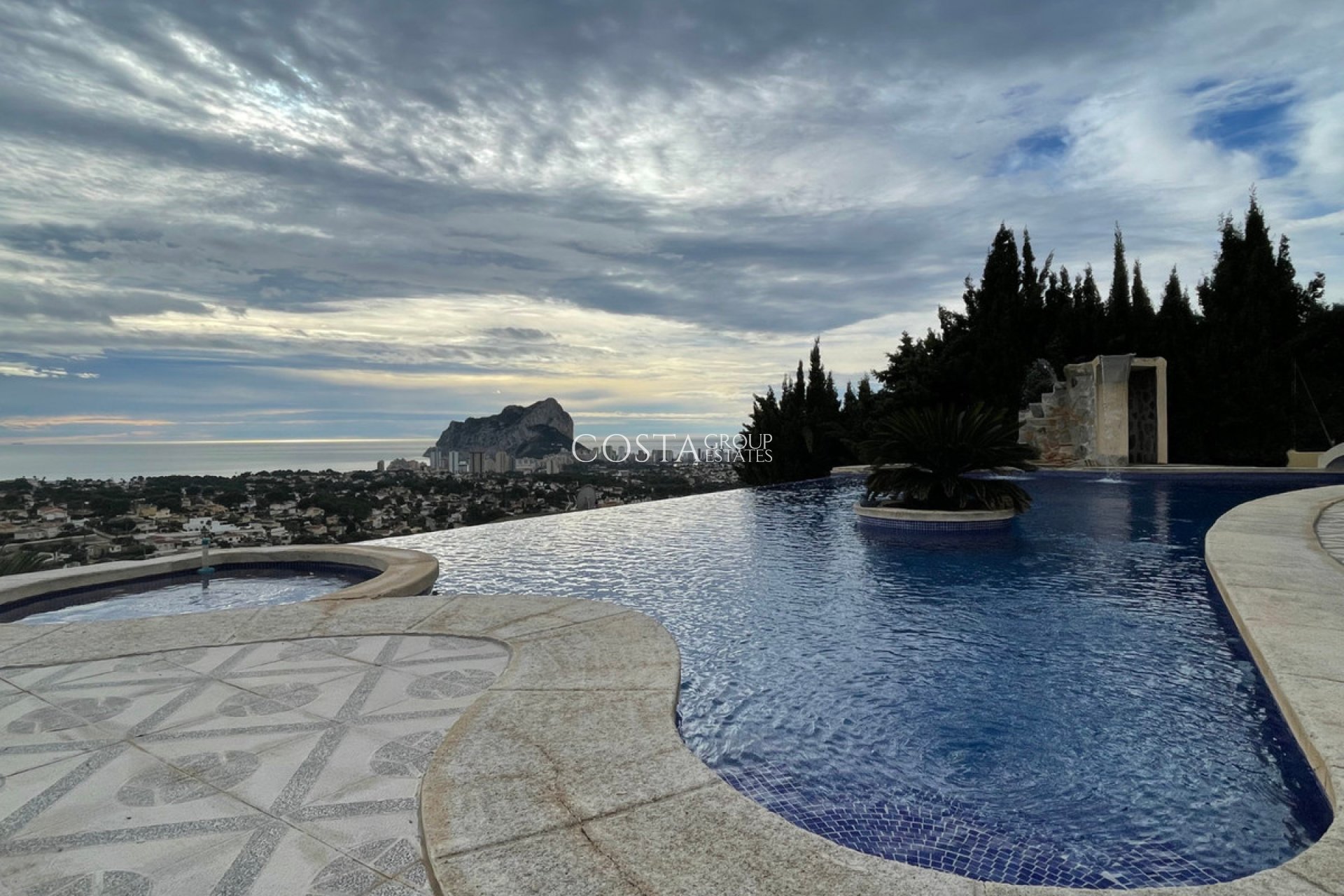 Herverkoop - Villa -
Calpe - Calpe Centro