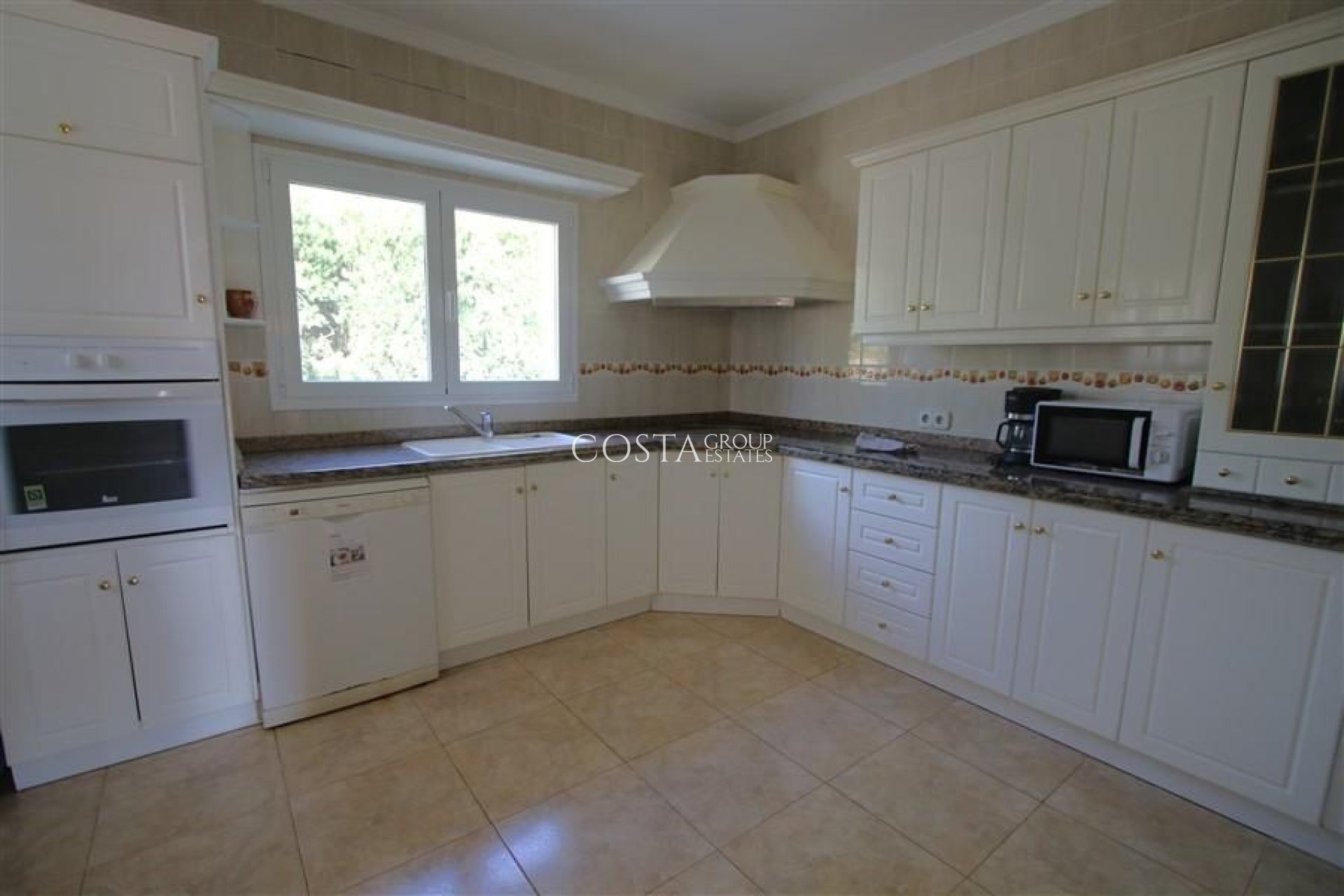 Herverkoop - Villa -
Calpe - Calpe Centro