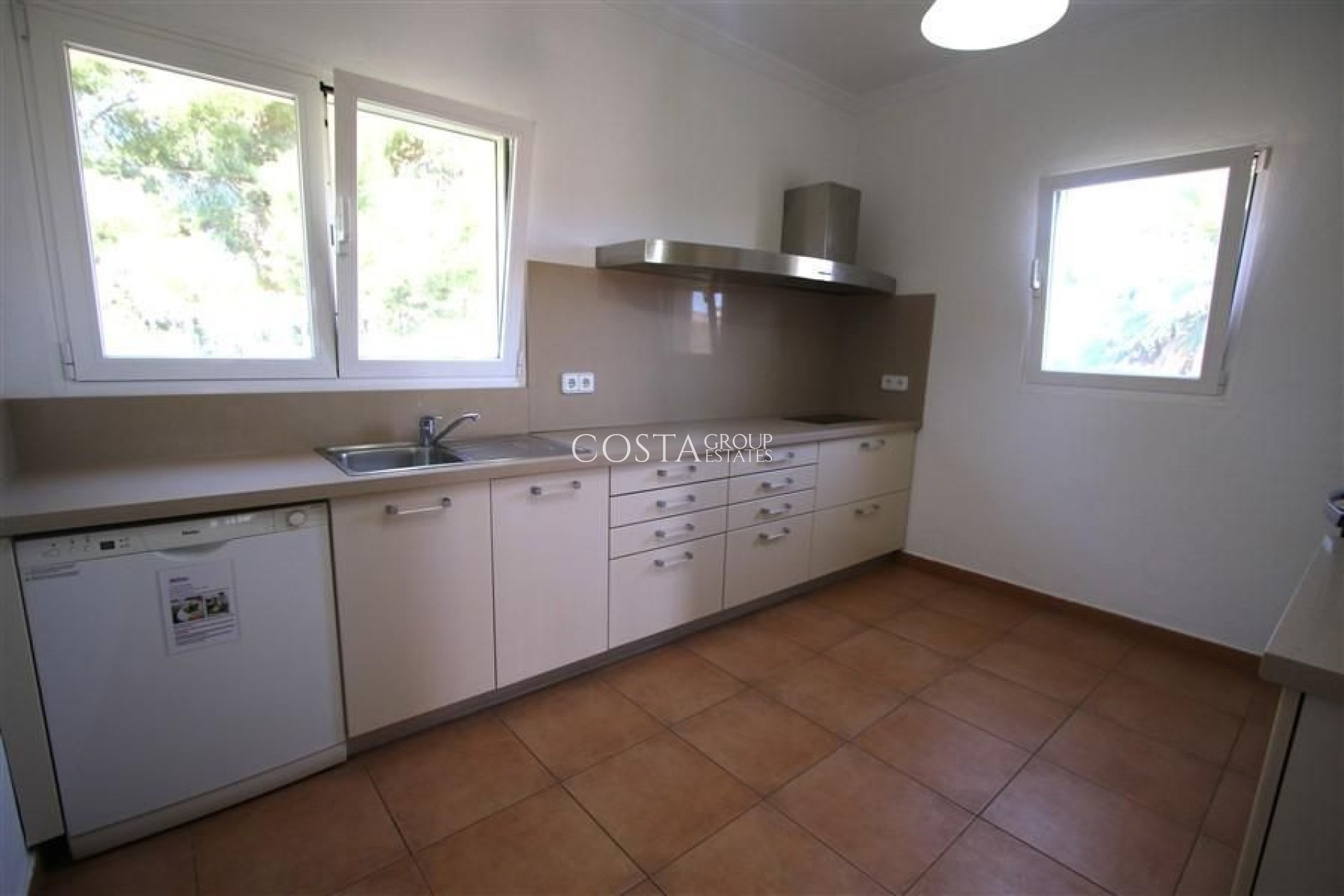 Herverkoop - Villa -
Calpe - Calpe Centro