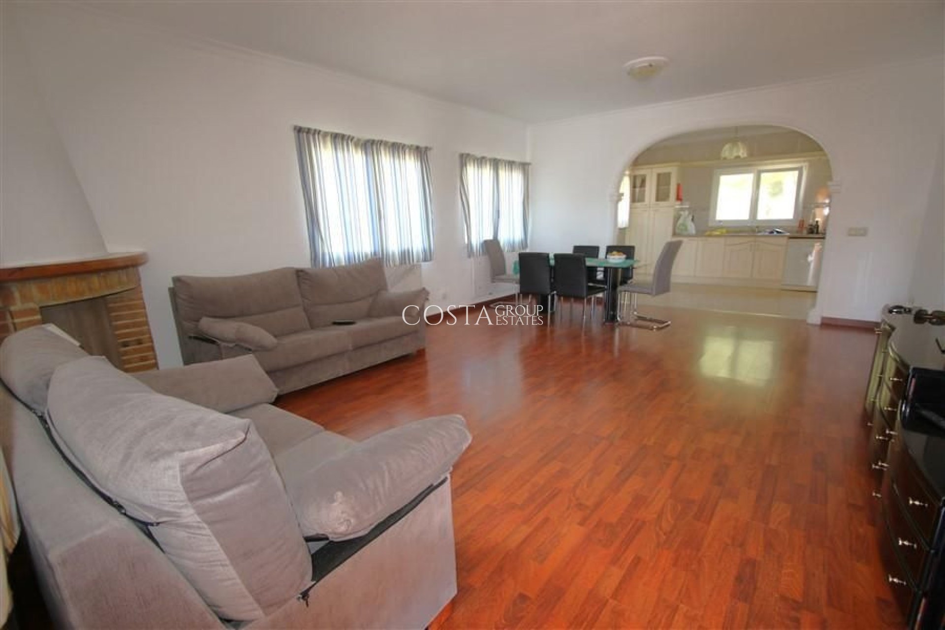 Herverkoop - Villa -
Calpe - Calpe Centro
