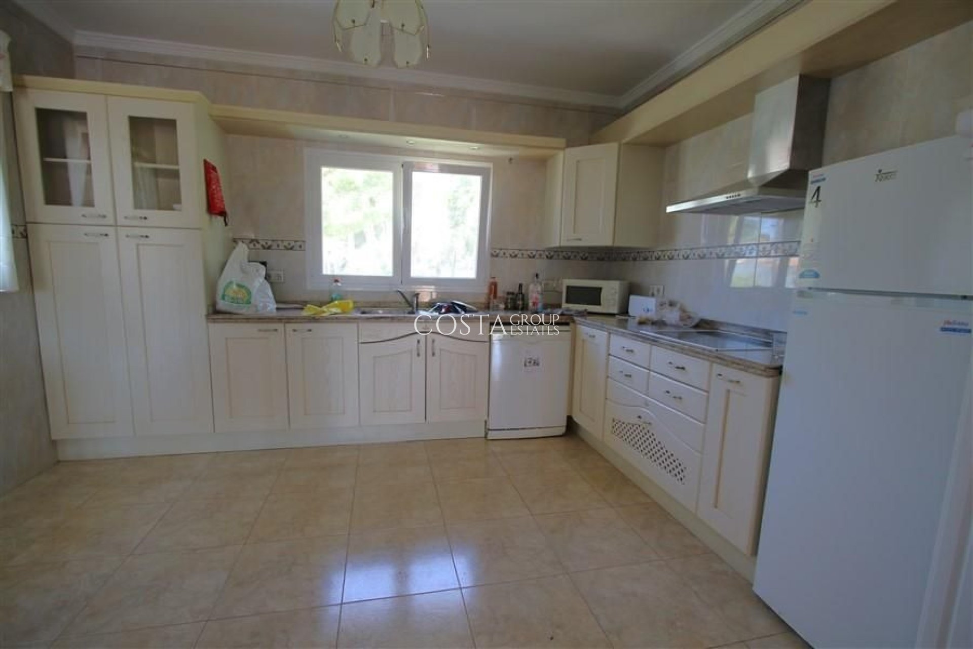 Herverkoop - Villa -
Calpe - Calpe Centro