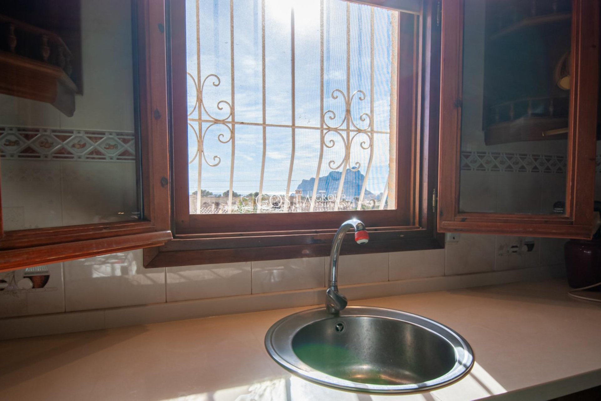 Herverkoop - Villa -
Calpe - Calpe Centro