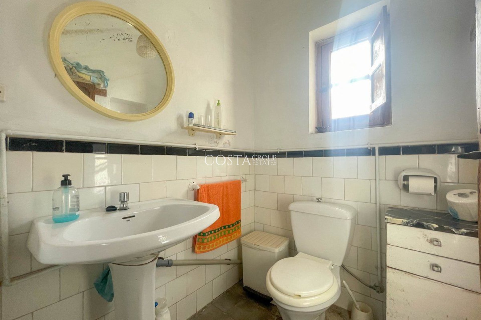 Herverkoop - Villa -
Calpe - Calpe Centro