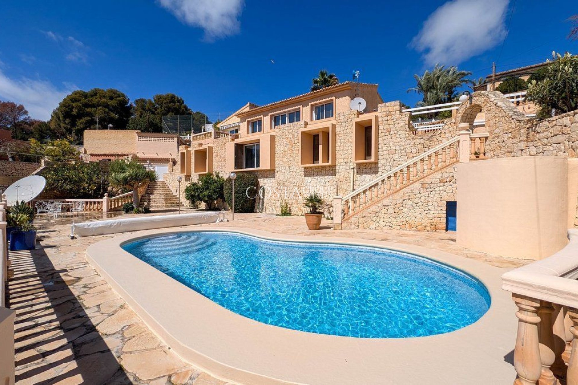Herverkoop - Villa -
Calpe - Calpe Centro