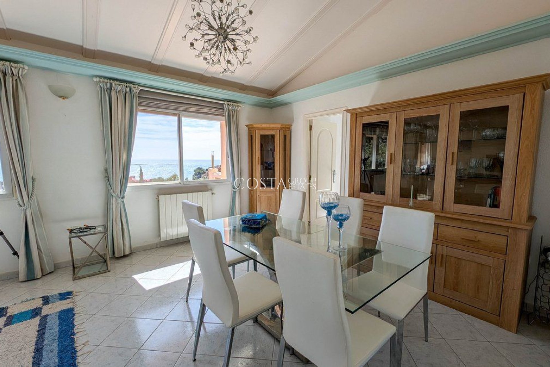 Herverkoop - Villa -
Calpe - Calpe Centro
