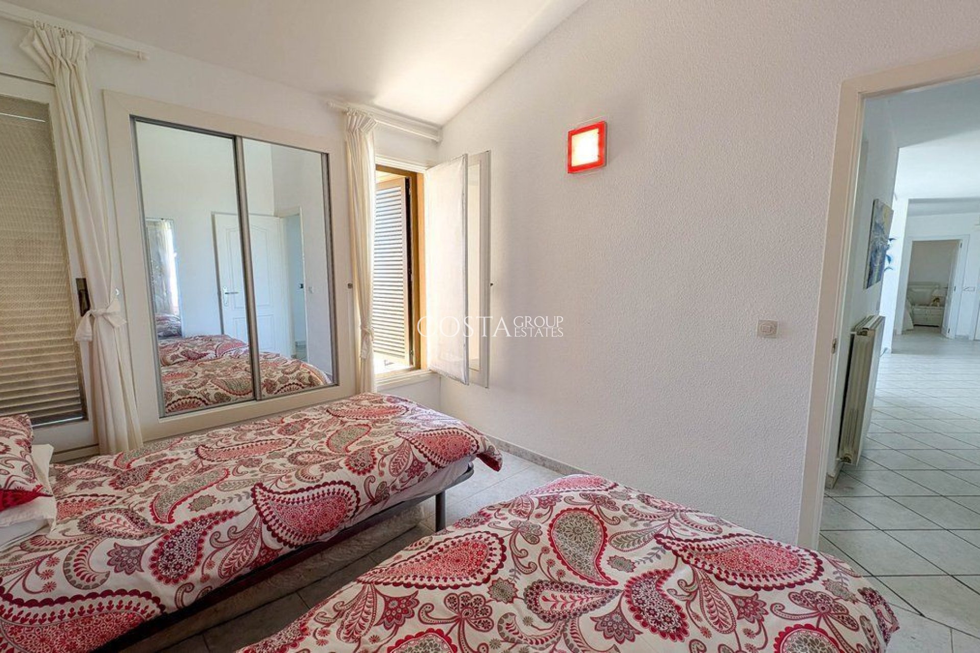 Herverkoop - Villa -
Calpe - Calpe Centro