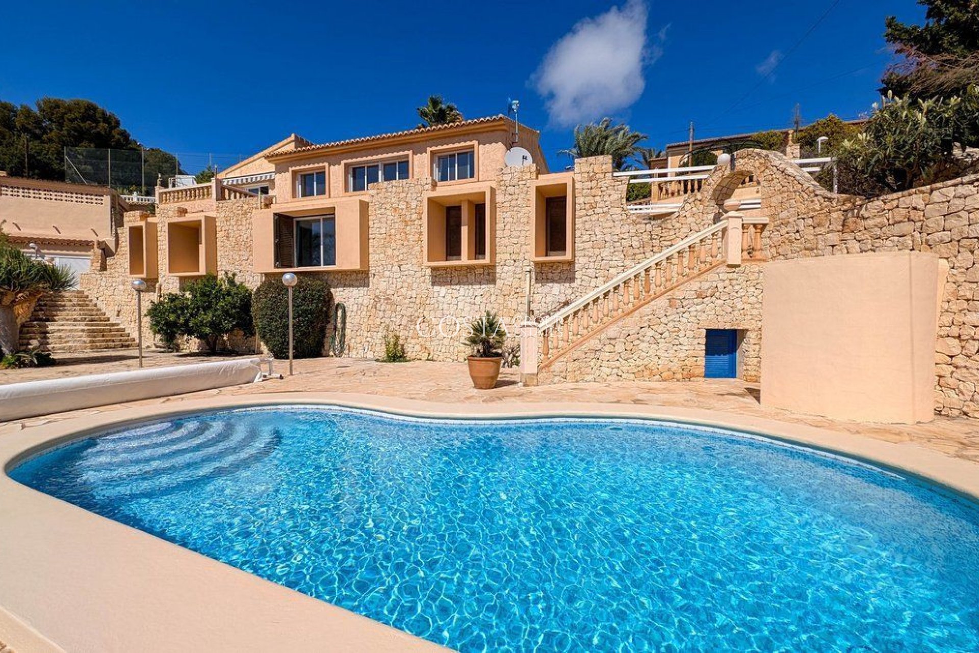 Herverkoop - Villa -
Calpe - Calpe Centro