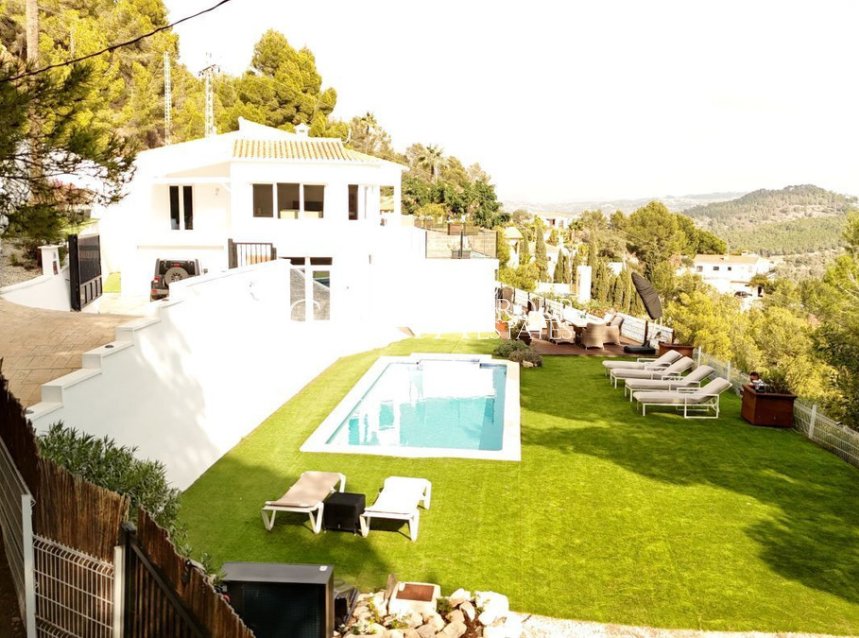 Herverkoop - Villa -
Calpe - Calpe Centro
