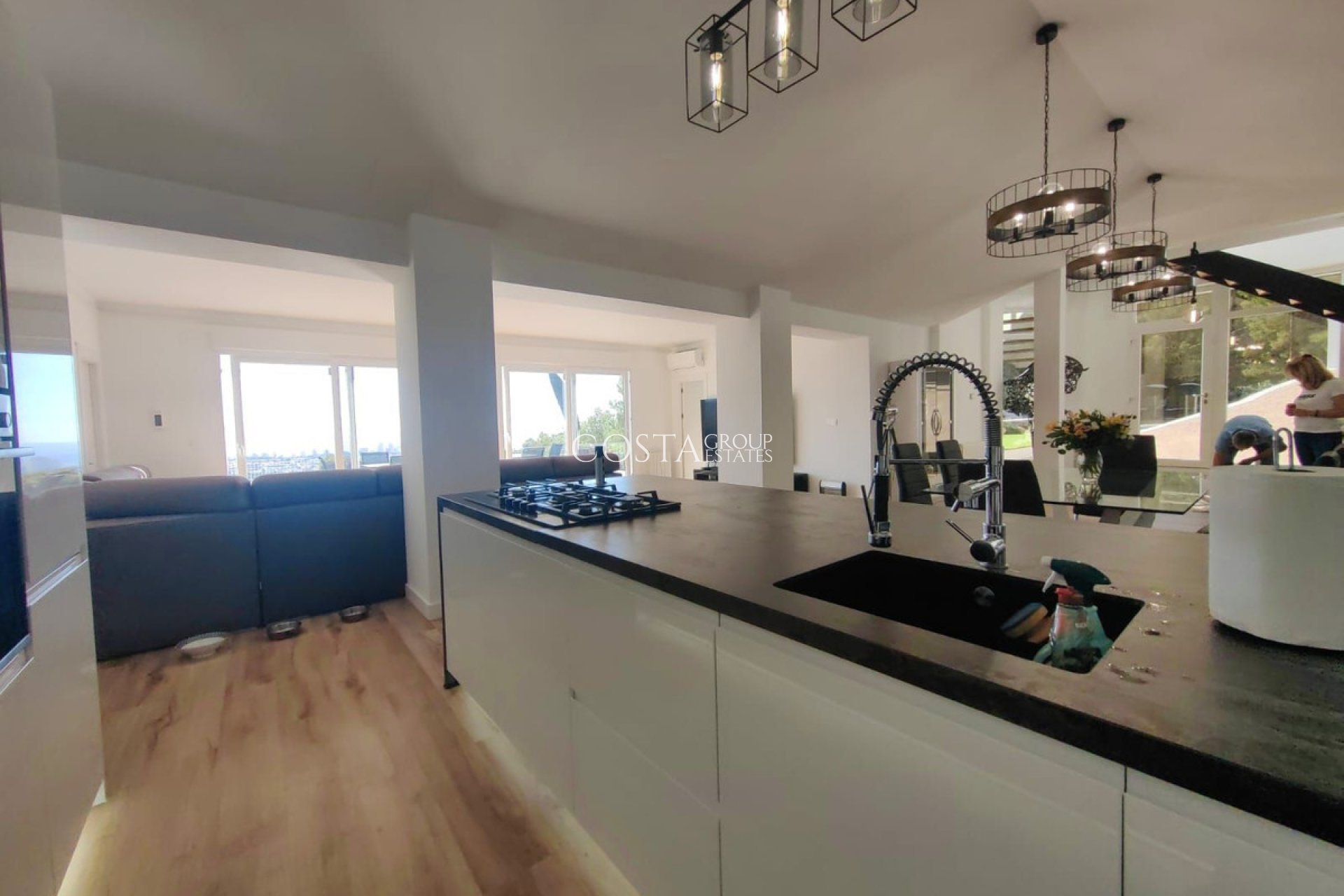 Herverkoop - Villa -
Calpe - Calpe Centro