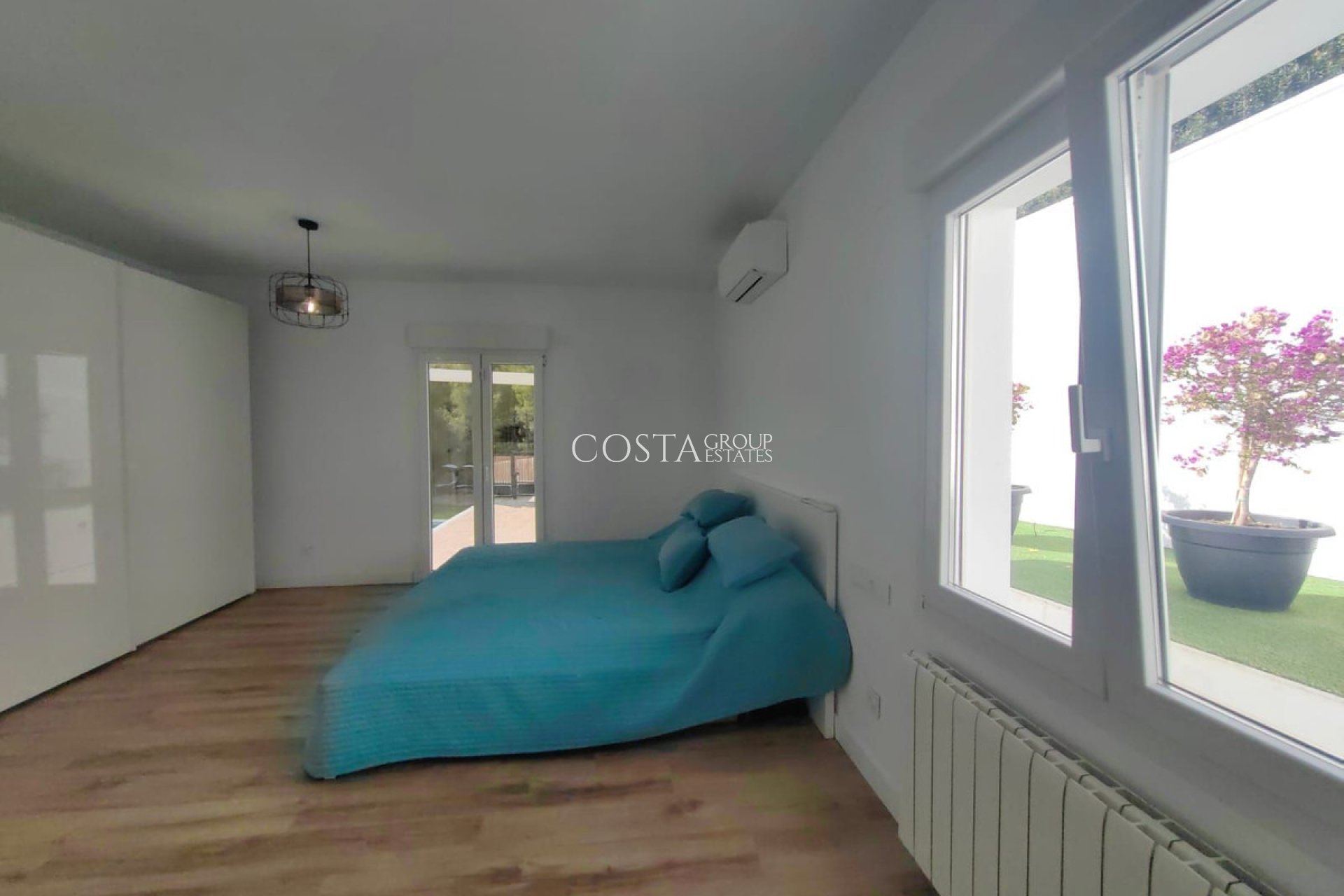 Herverkoop - Villa -
Calpe - Calpe Centro