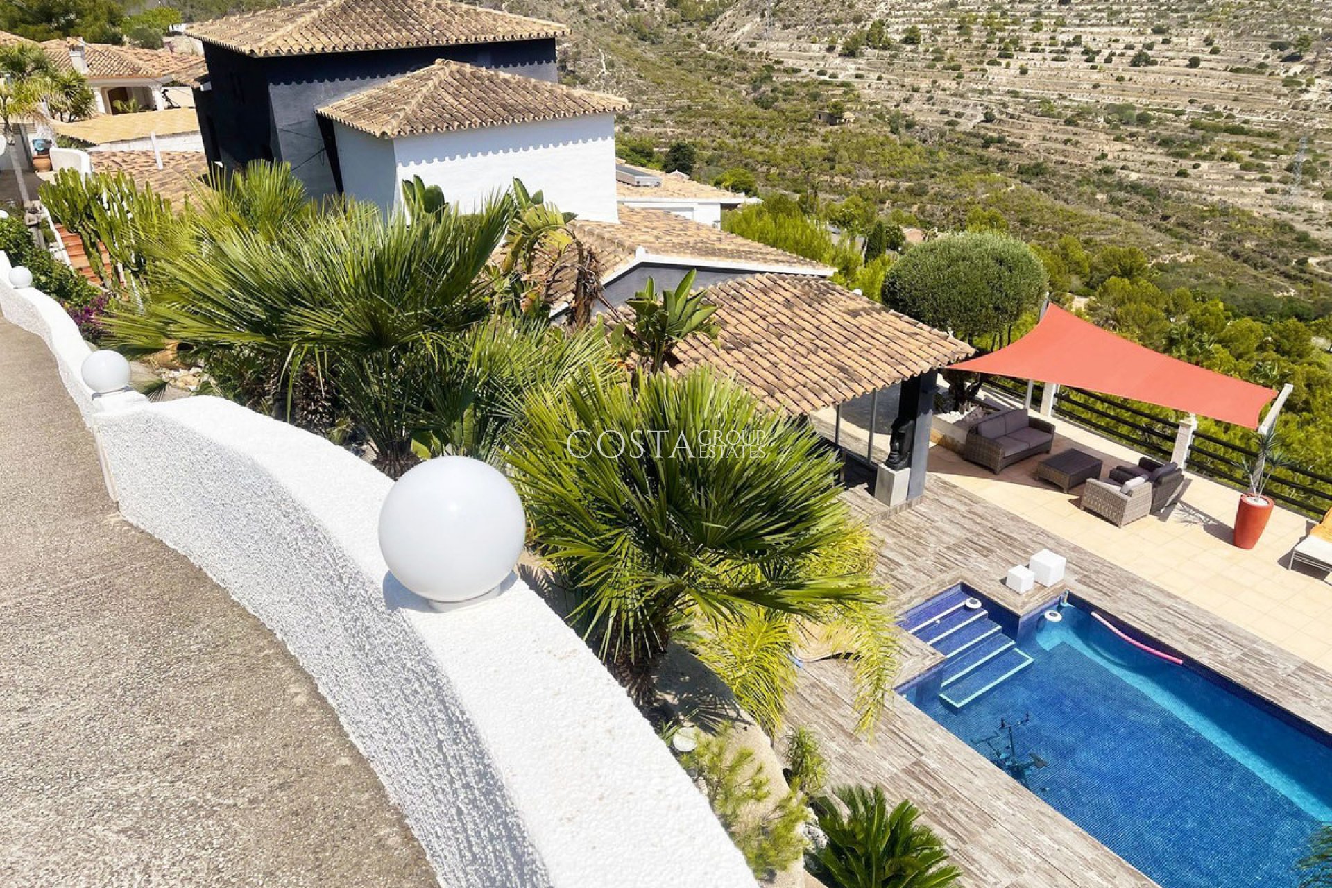 Herverkoop - Villa -
Calpe - Calpe Centro