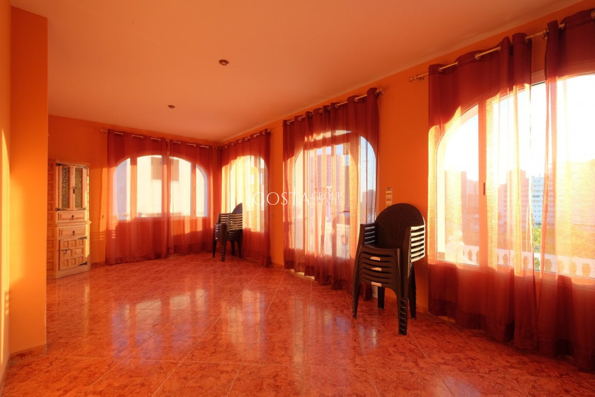 Herverkoop - Villa -
Calpe - Calpe Centro