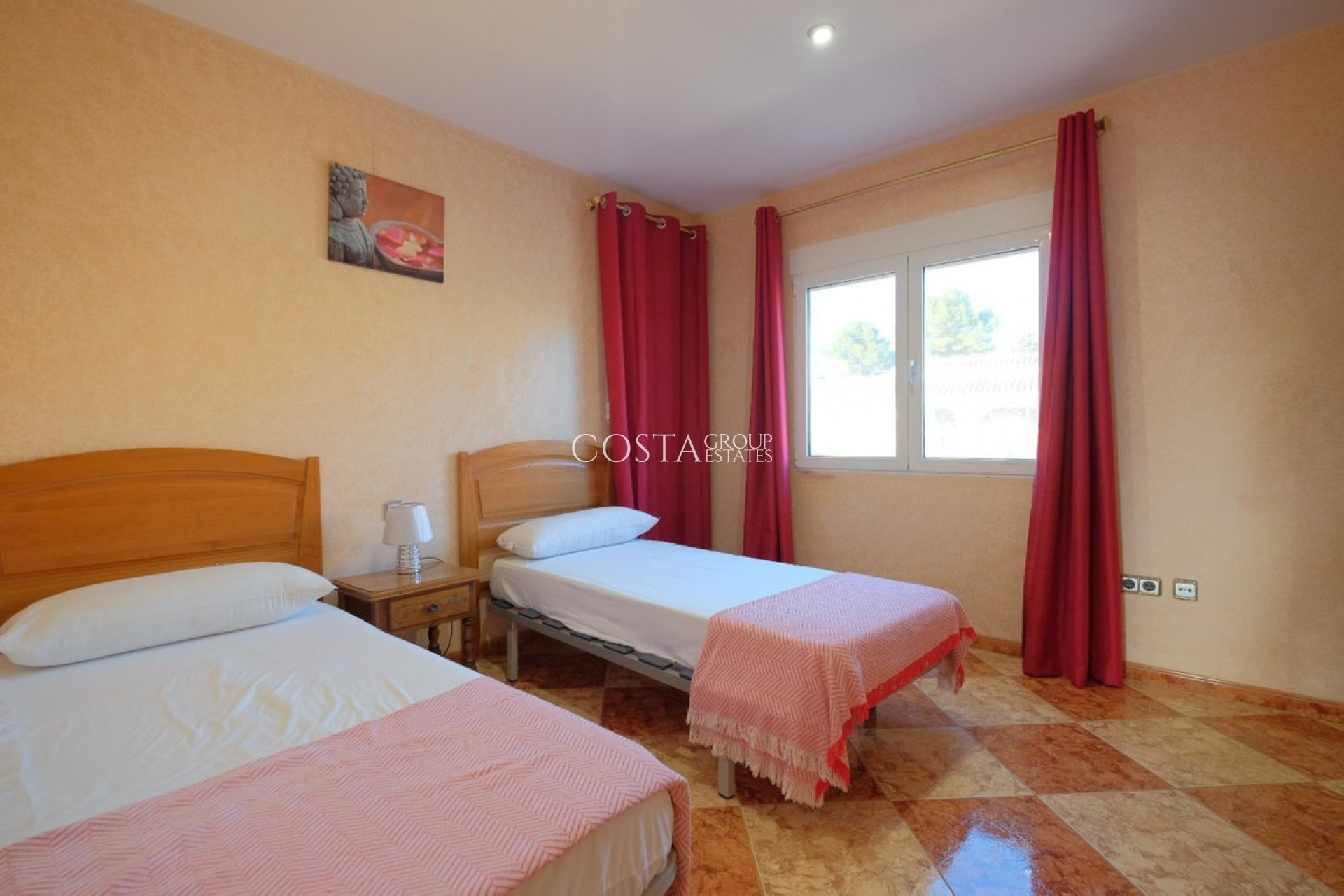 Herverkoop - Villa -
Calpe - Calpe Centro